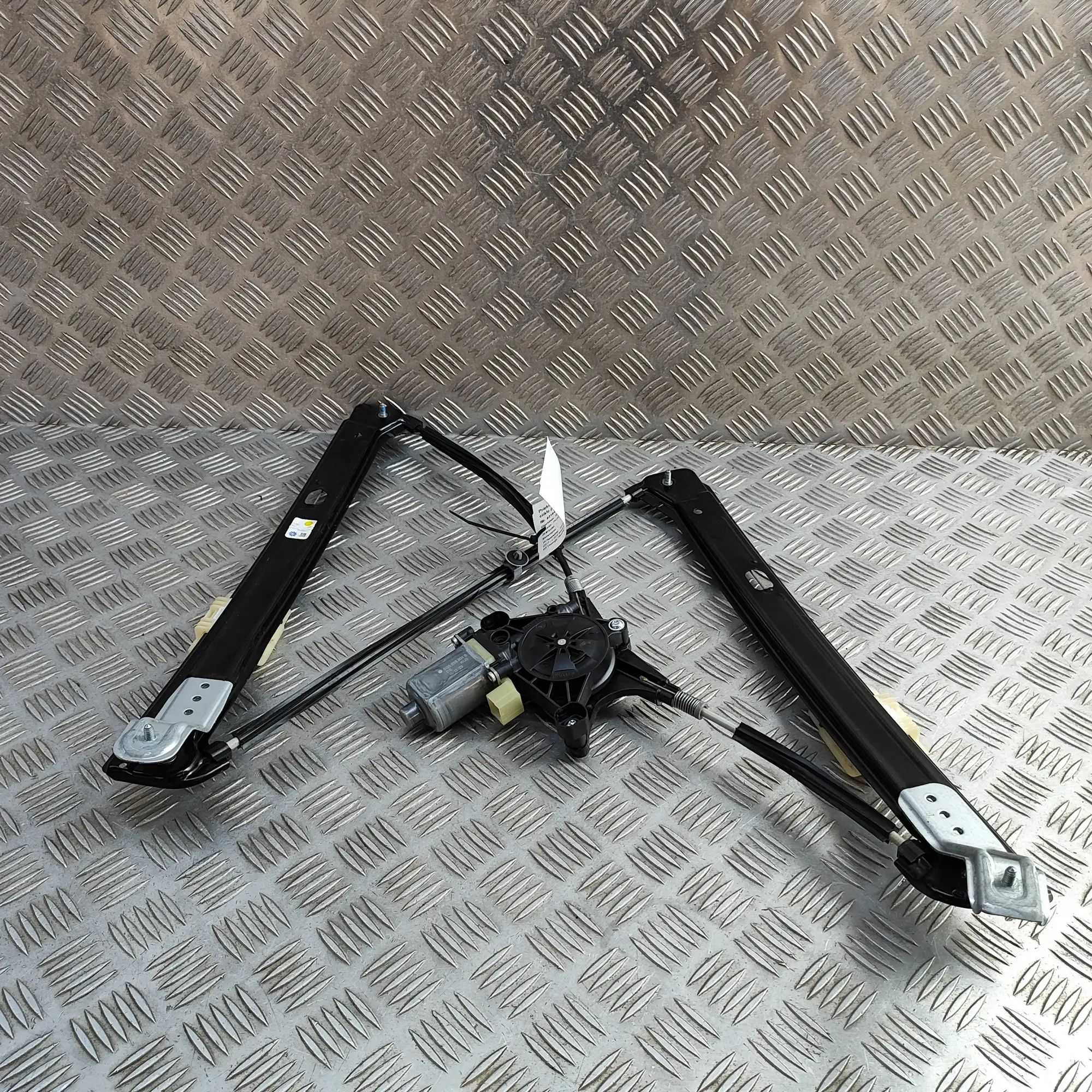 Skoda Karoq Front Left Door Window Regulator Front Left Door Window Regulator — SKODA KAROQ ...