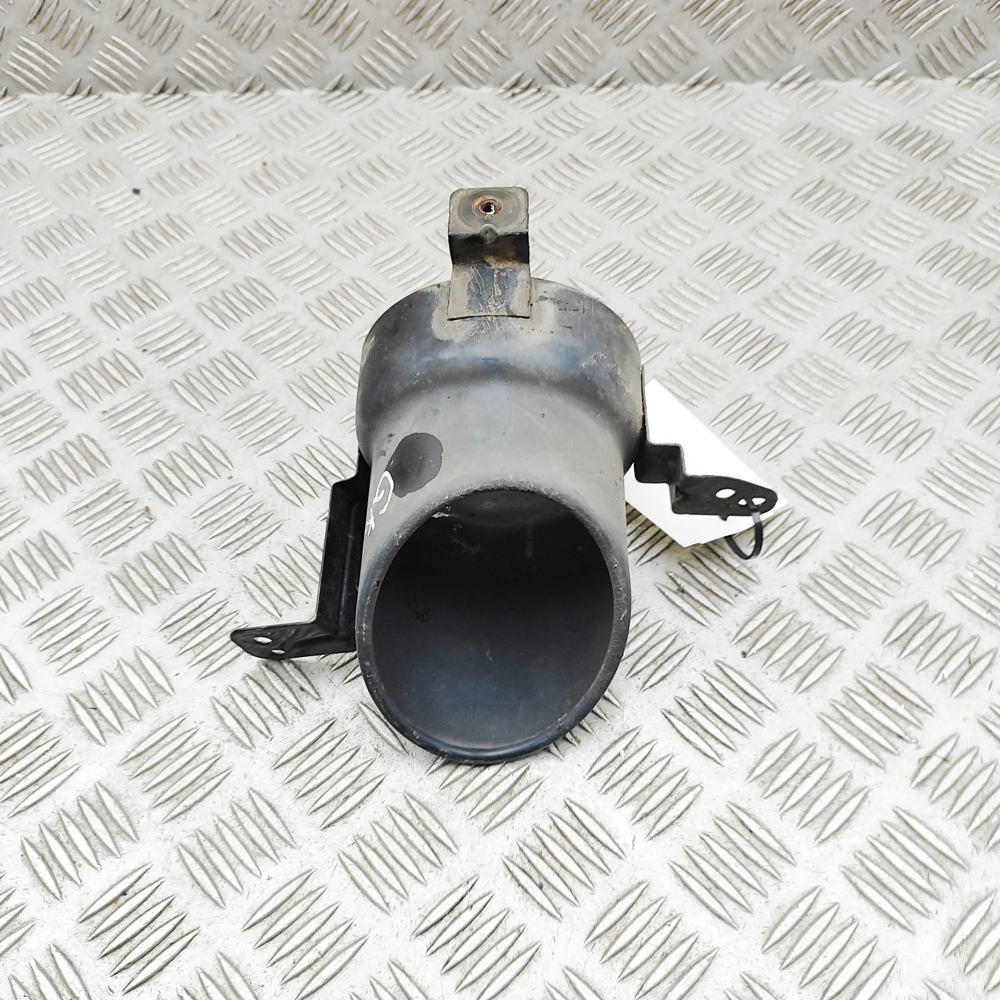 Alfa-Romeo Giulia (952) Exhaust tailpipe trim Exhaust tailpipe trim — ALFA ROMEO GIULIA (952_...