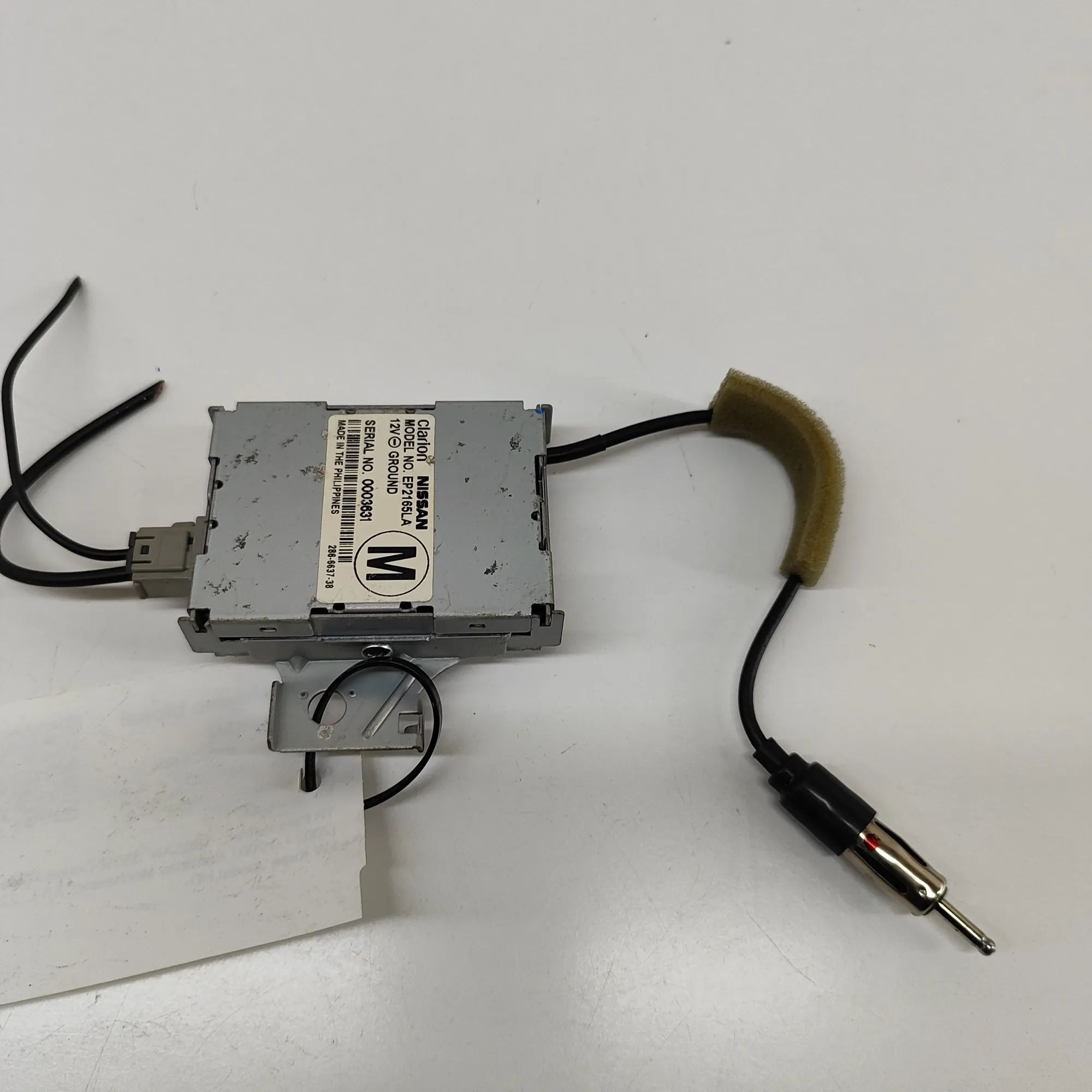 Nissan 350Z Antenna control unit Antenna control unit — NISSAN 350 (Z Coupe Z33)...