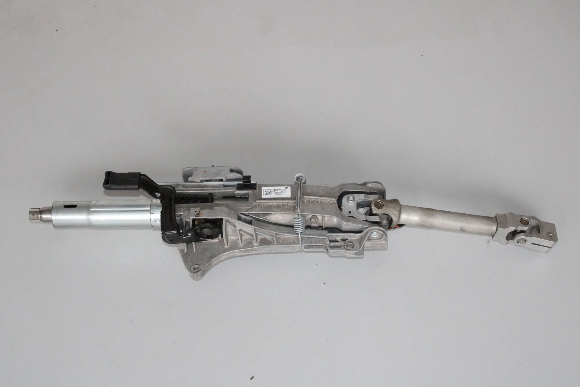 Mercedes-Benz A (W176) Steering Column Mechanism Steering Column Mechanism — MERCEDES BENZ A-CLA...