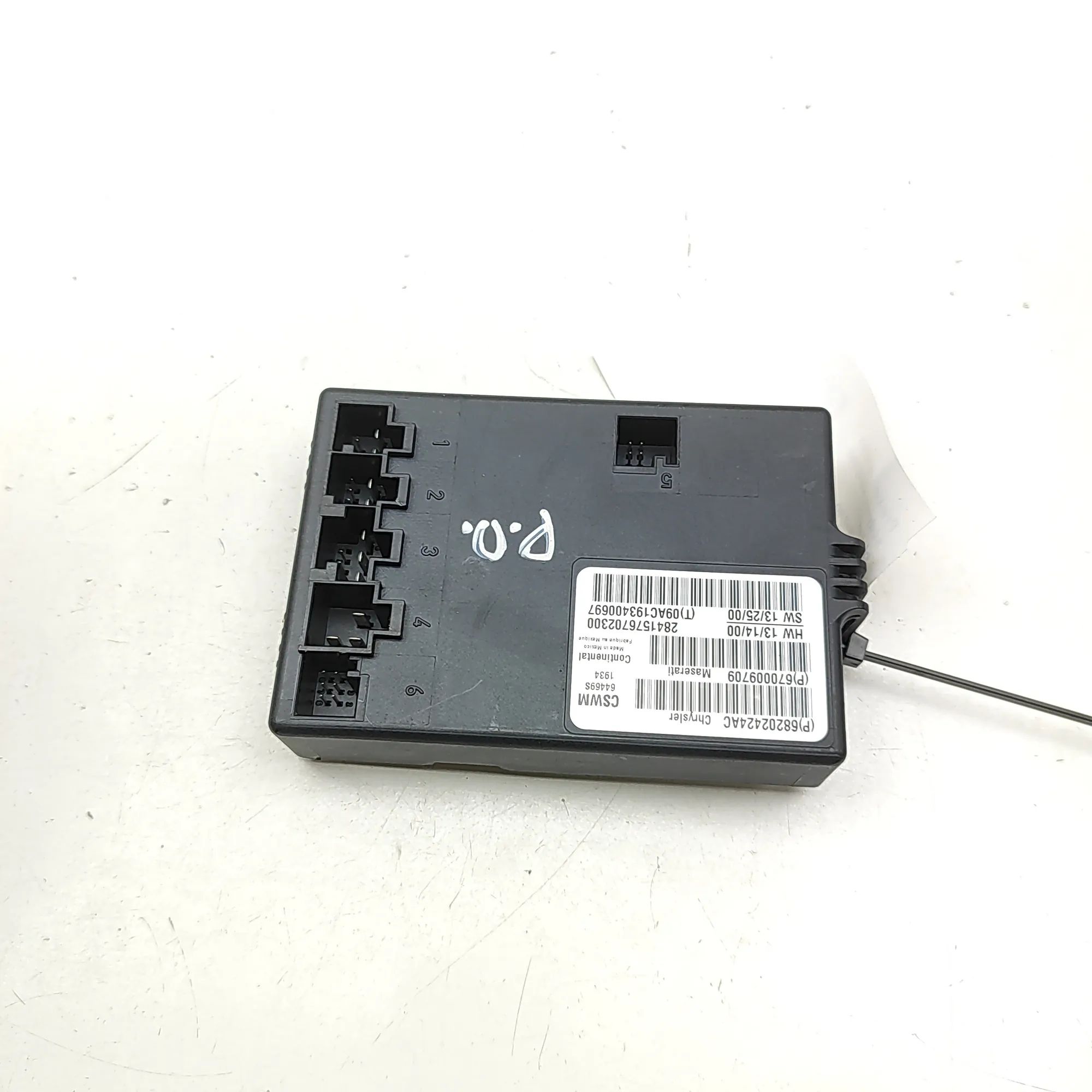 Maserati Quattroporte Front Right Seat Control Unit Front Right Seat Control Unit — MASERATI QUATTR...