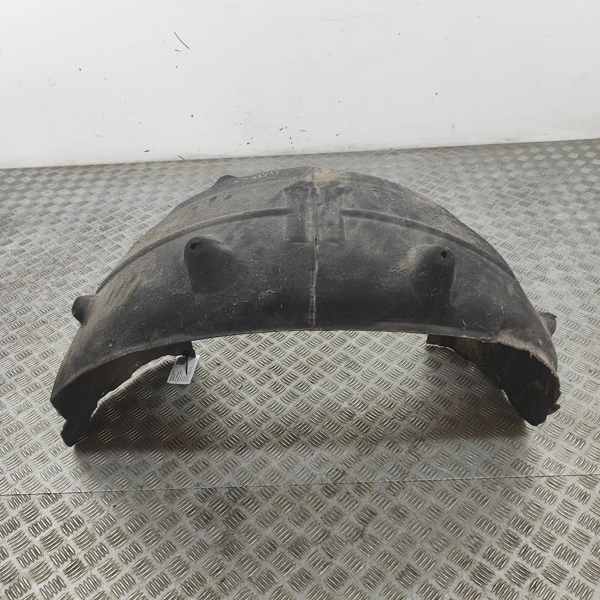 BMW X5 (G05) Rear Left Arch Liner Rear Left Arch Liner — BMW X5 (G05) (2018-...) ...