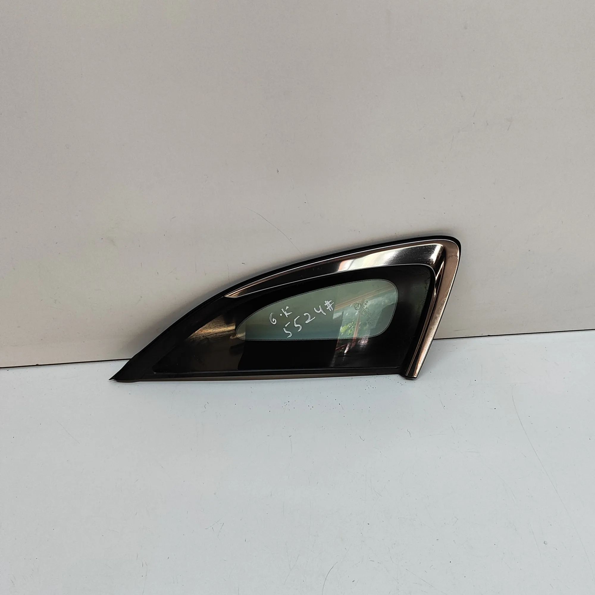 Mazda 3 (BP) Rear Left Quarter Window Rear Left Quarter Window — MAZDA CX-3 (0 DM) (2...