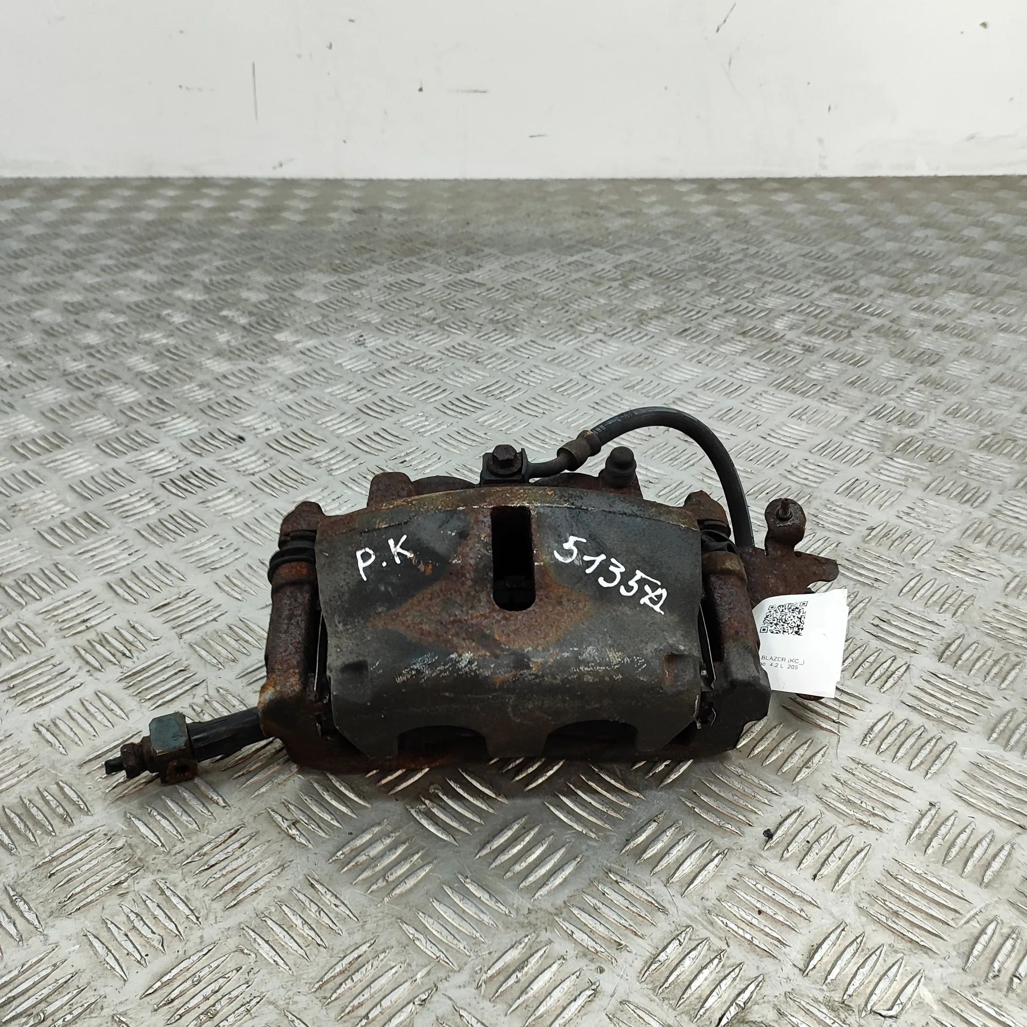 Chevrolet TrailBlazer Brake caliper — front left Brake caliper — front left — CHEVROLET TRAILBLA...