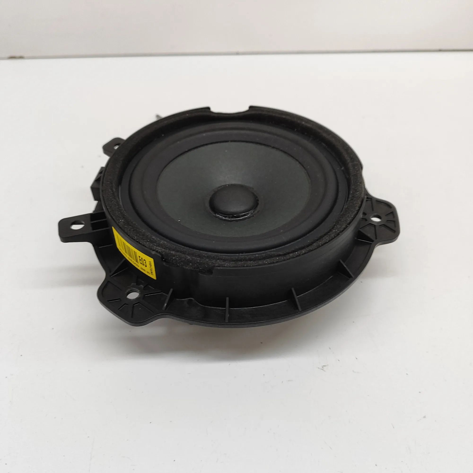Hyundai Kona Rear Right Door Speaker Rear Right Door Speaker — HYUNDAI KONA (SX2) (2...