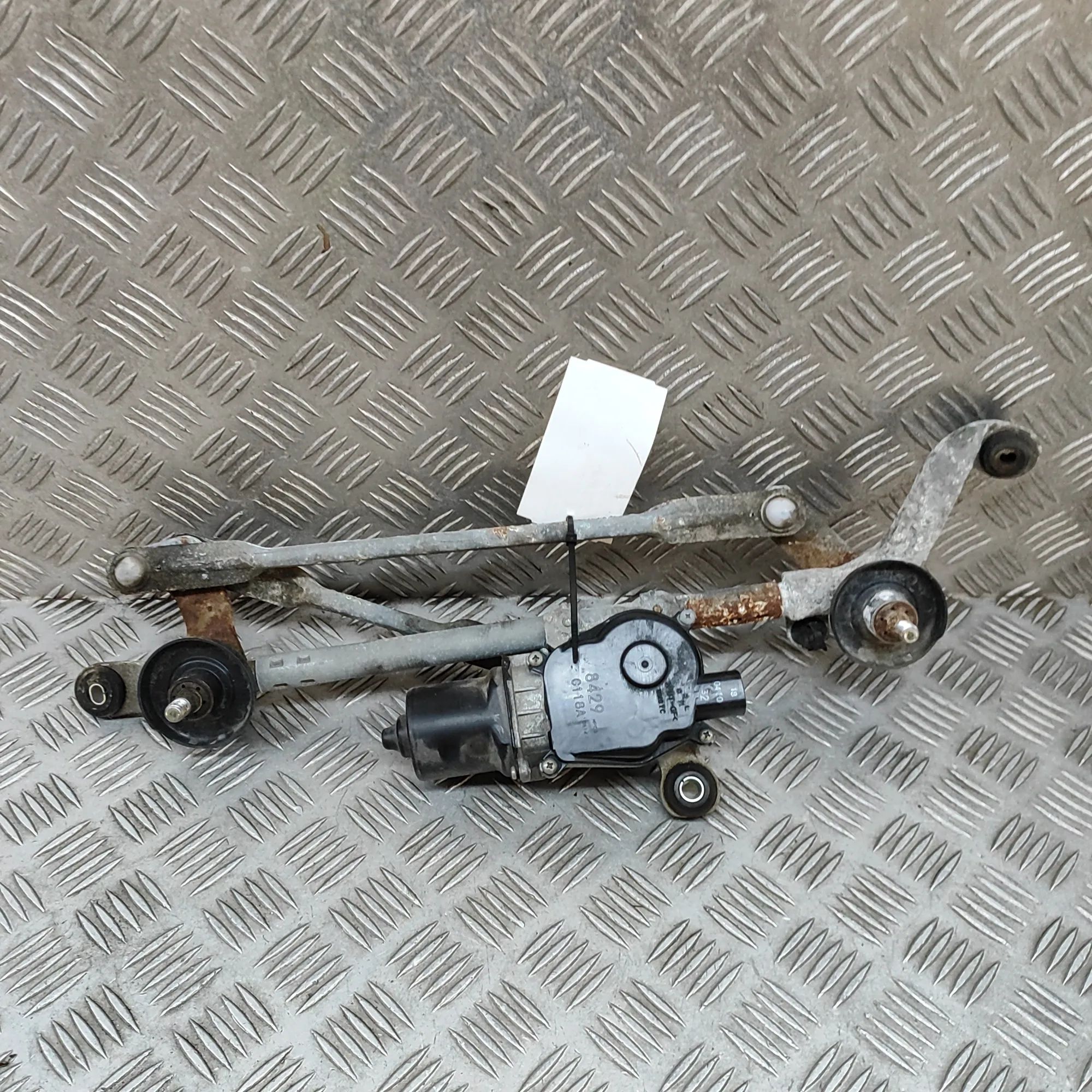 Nissan Leaf Front Windshield Wiper Mechanism Front Windshield Wiper Mechanism — NISSAN LEAF ...