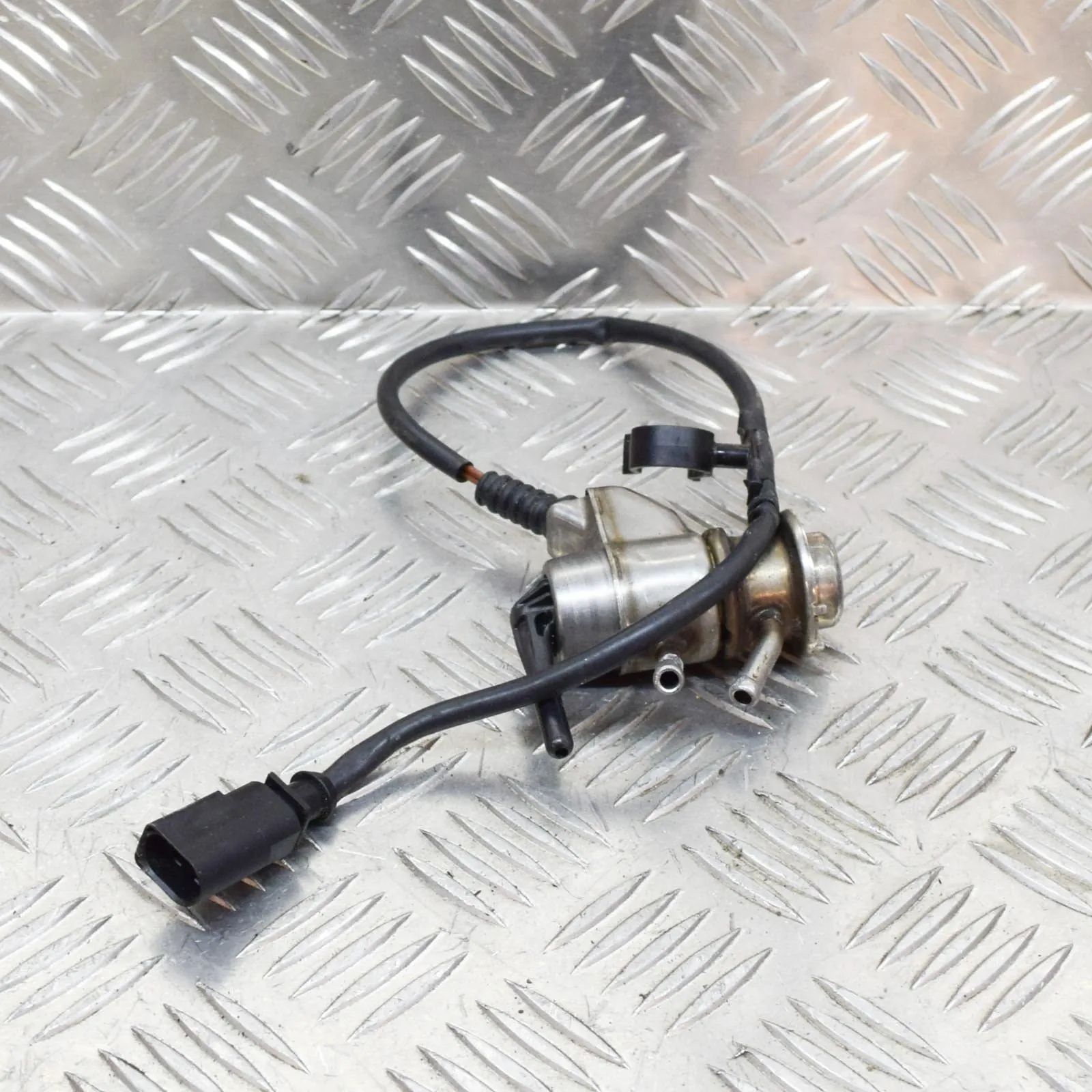 Porsche Cayenne AdBlue Injectors AdBlue injectors — PORSCHE CAYENNE (92A) (2010-...