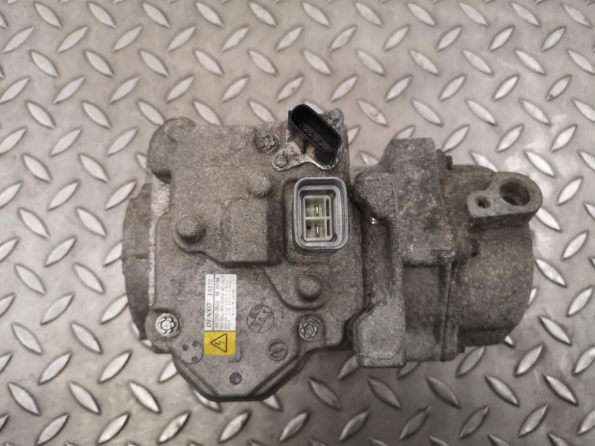 Lexus NX Air-conditioning compressor Air-conditioning compressor — LEXUS NX (_Z1_) (...