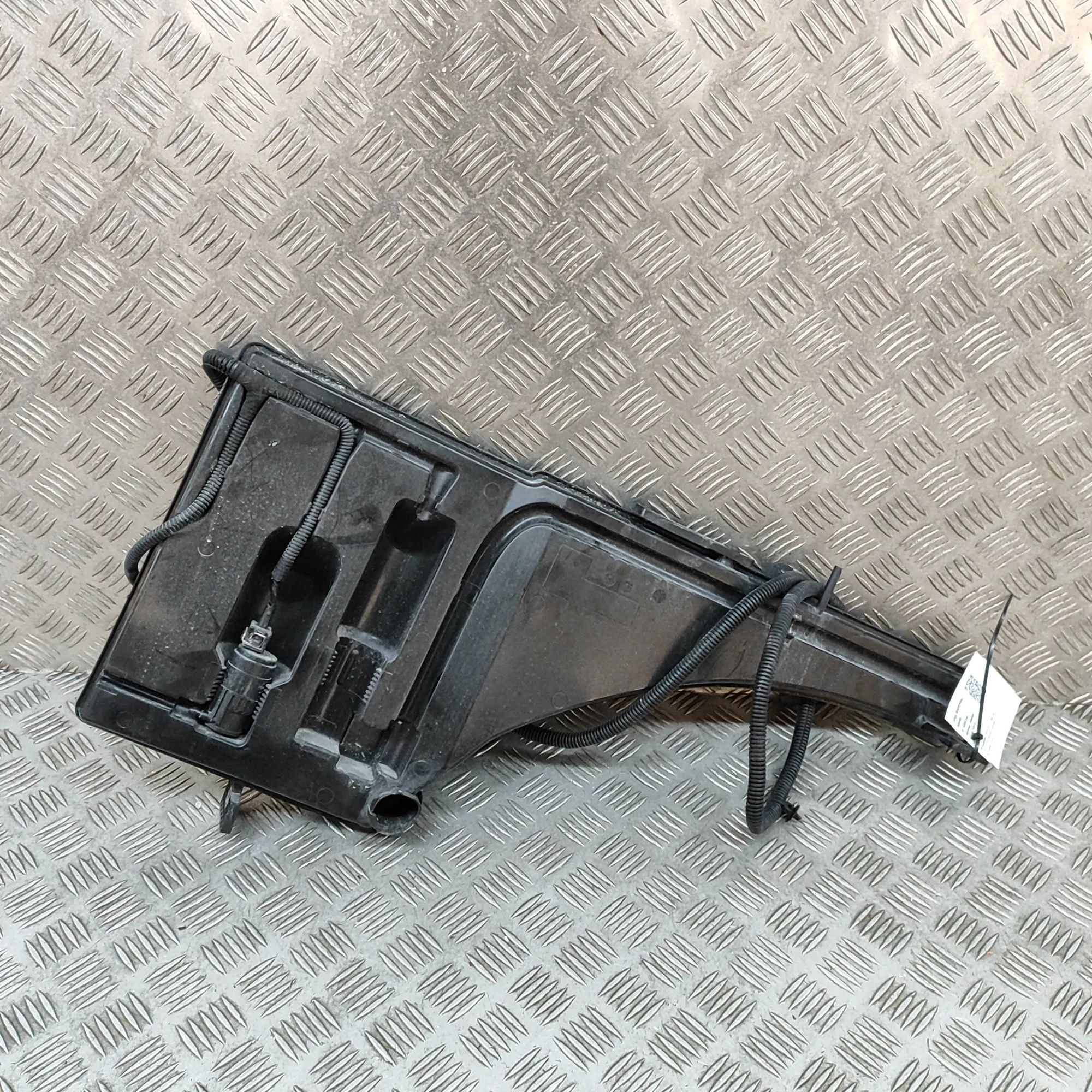 Maserati Ghibli Window Washer Tank Window Washer Tank — MASERATI GHIBLI (M157) (20...