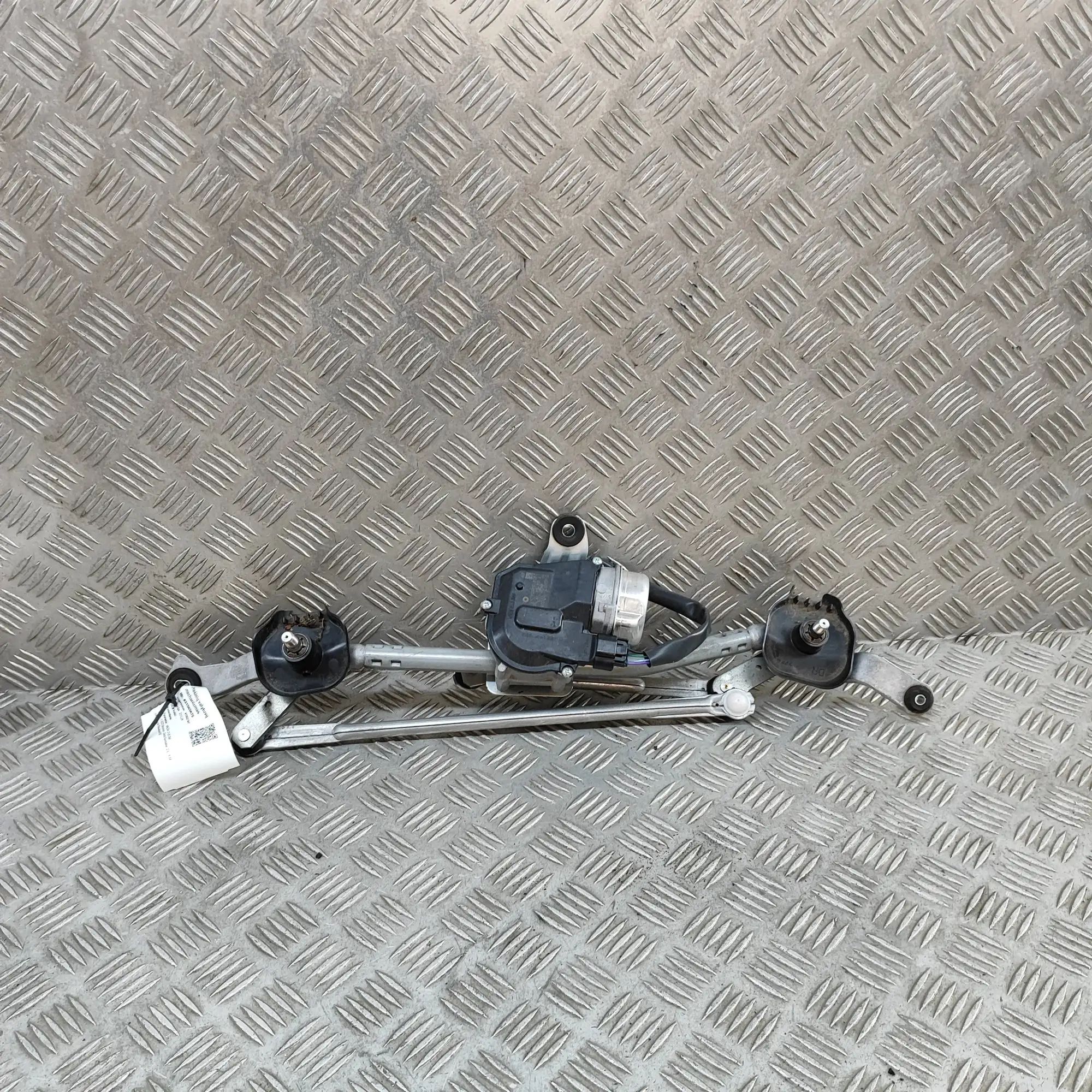 Mazda 3 (BP) Front Windshield Wiper Mechanism Front Windshield Wiper Mechanism — MAZDA CX-3 (...