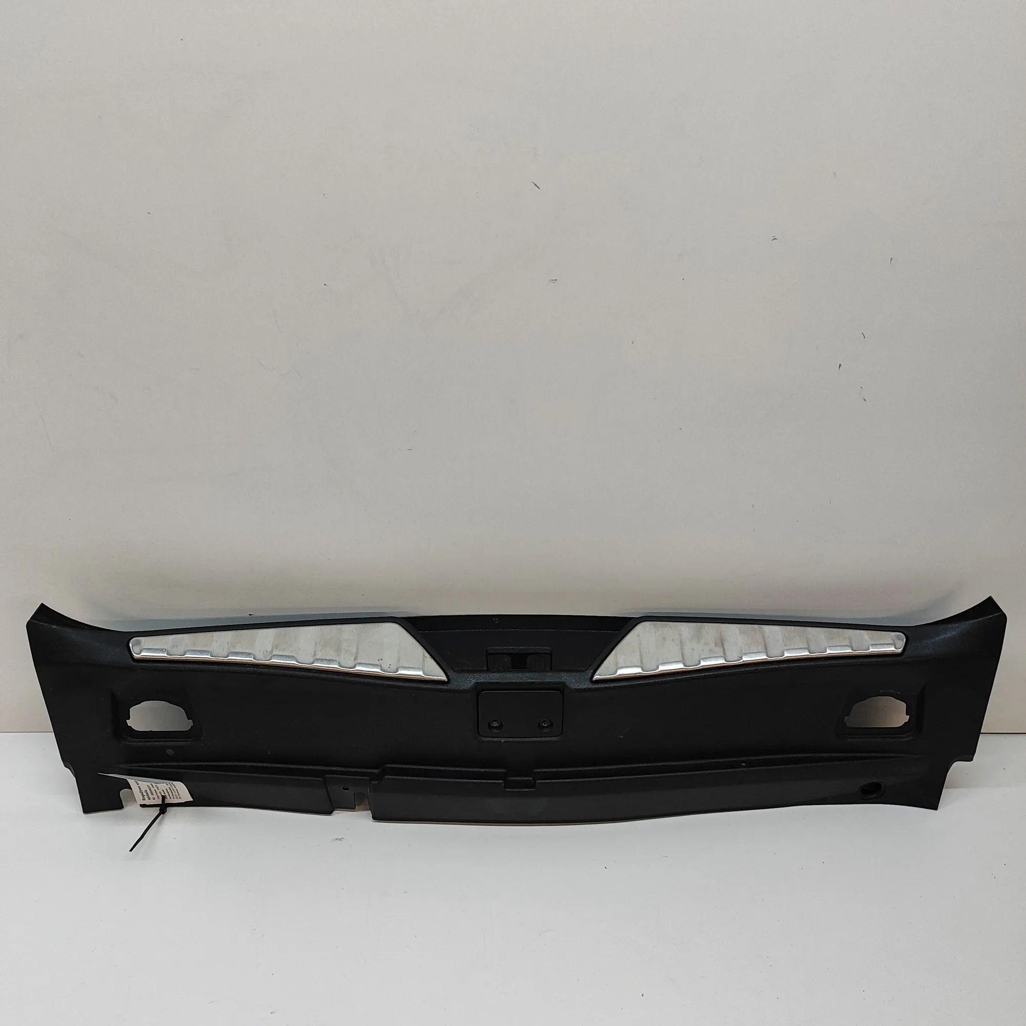 Maserati Quattroporte Trunk Boot Lock Trim Trunk Boot Lock Trim — MASERATI QUATTROPORTE (V...