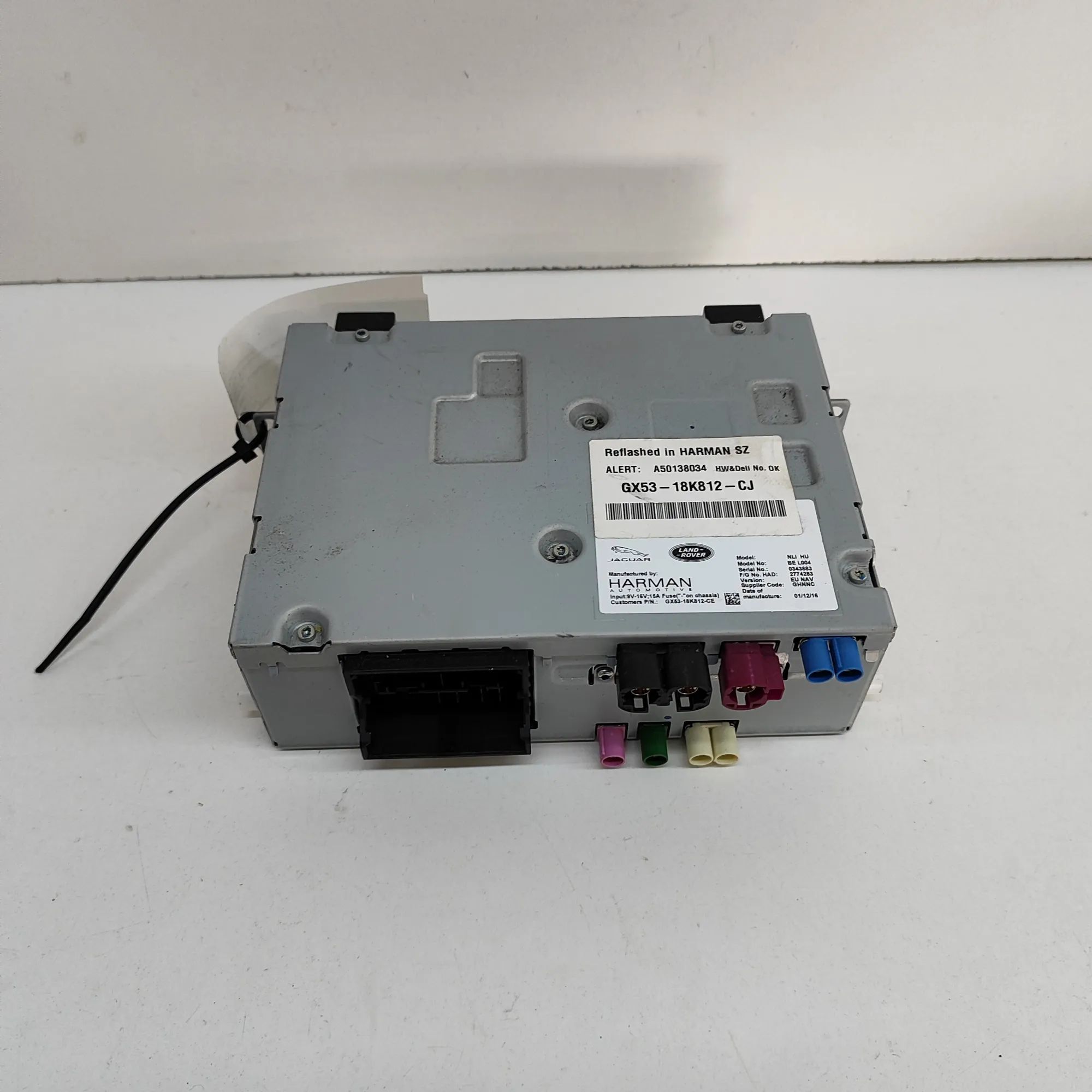 Land Rover Range Rover Evoque Radio / CD / navigation head unit Radio / CD / navigation head unit — LAND ROVER ...