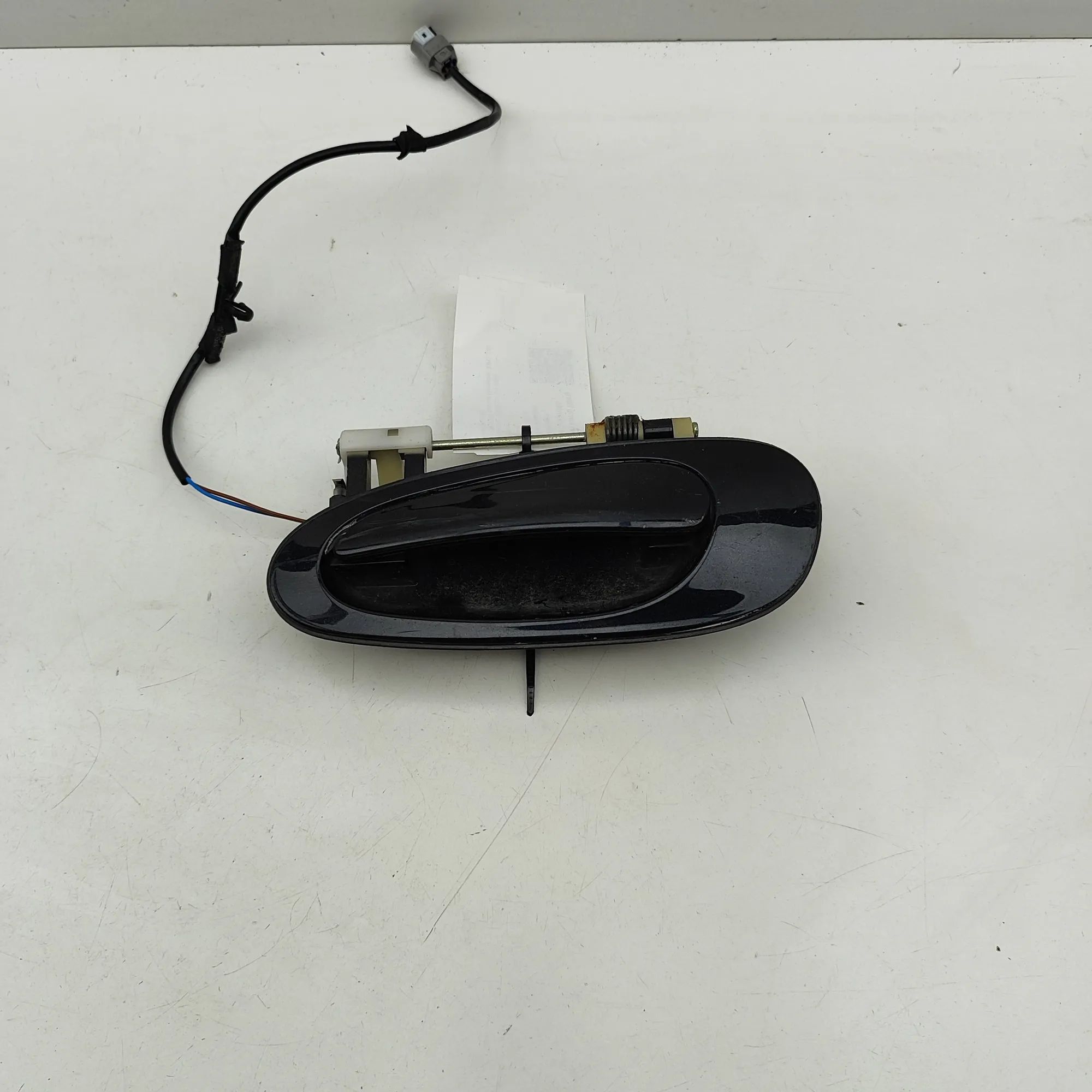 Porsche 911 (996) Exterior door handle — front left Exterior door handle — front left — PORSCHE 911...