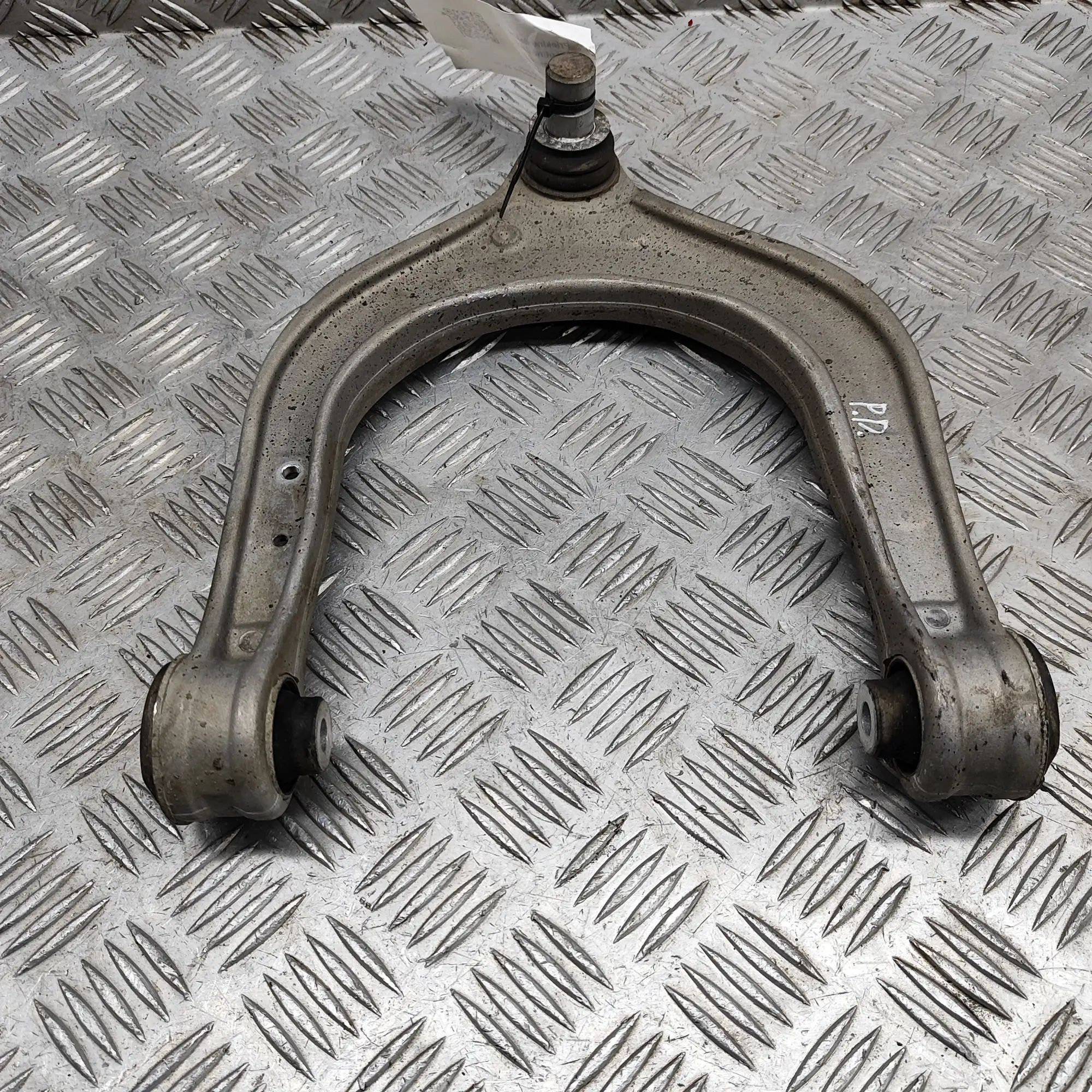 BMW X5 (G05) Front Right Upper Control Arm Front Right Upper Control Arm — BMW X5 (G05) (2...