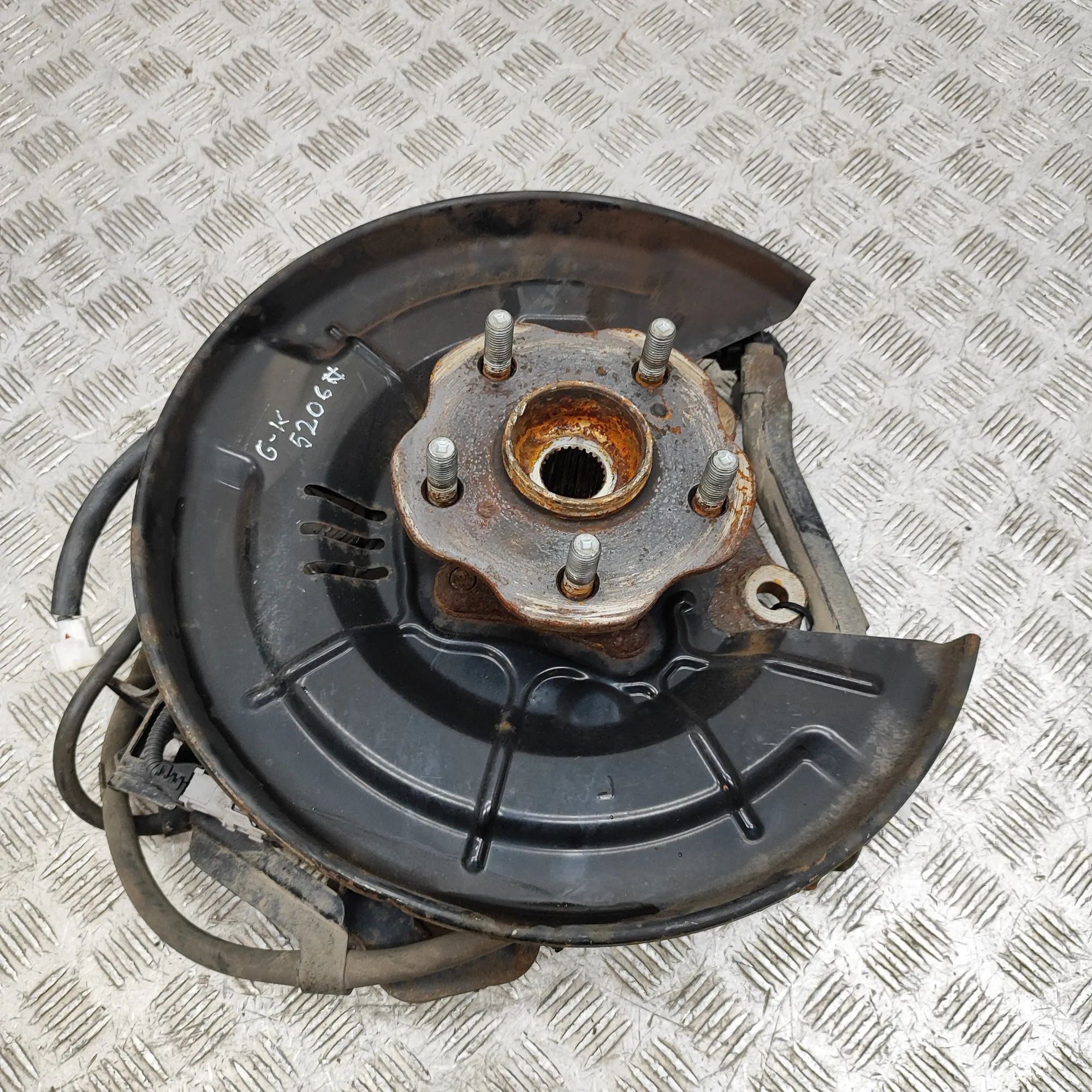 Lexus RX Rear Left Wheel Hub Spindle Rear Left Wheel Hub Spindle — LEXUS RX (_L2_) (...
