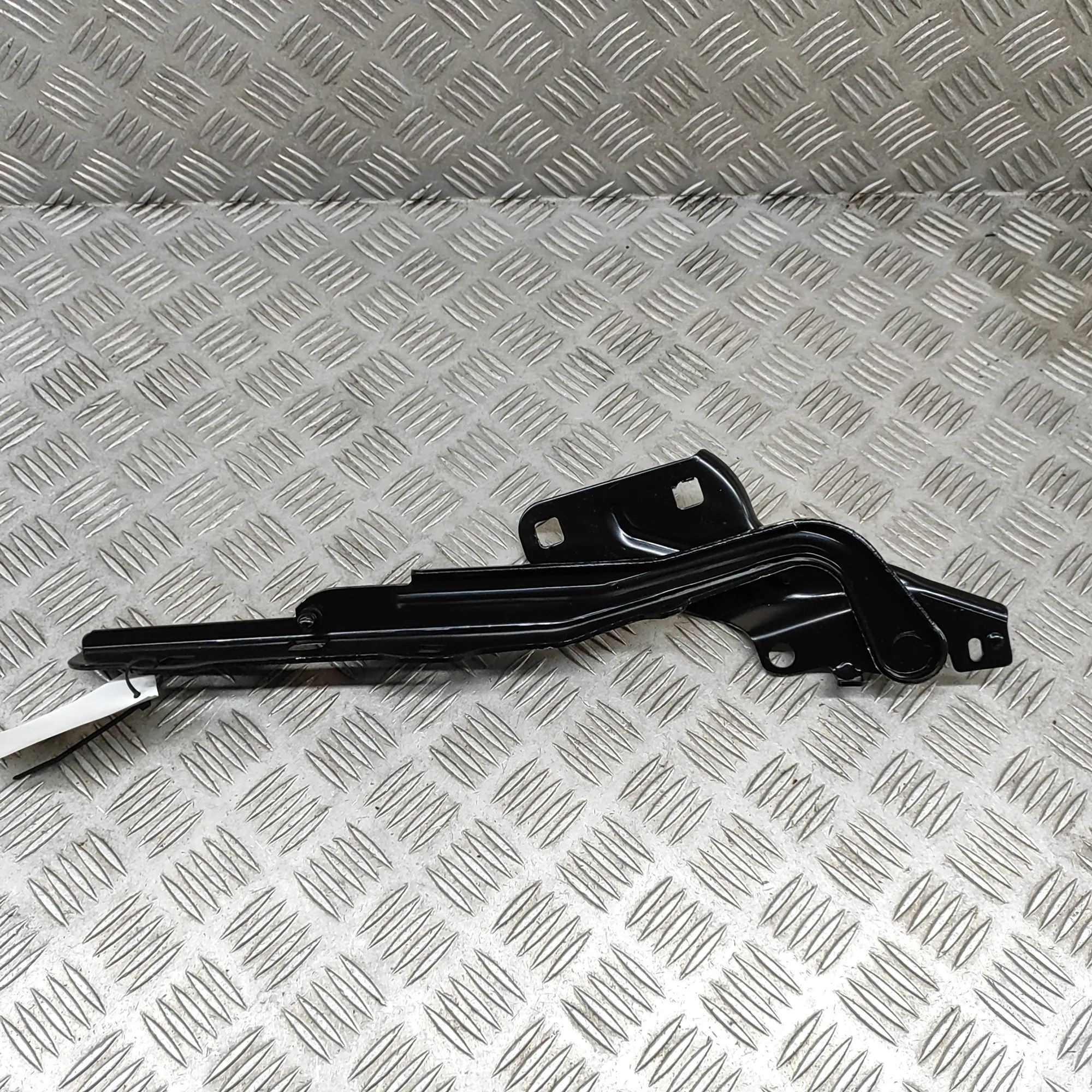 Dodge Ram Bonnet hinge — front left Bonnet hinge — front left — DODGE RAM (1500 Pic...