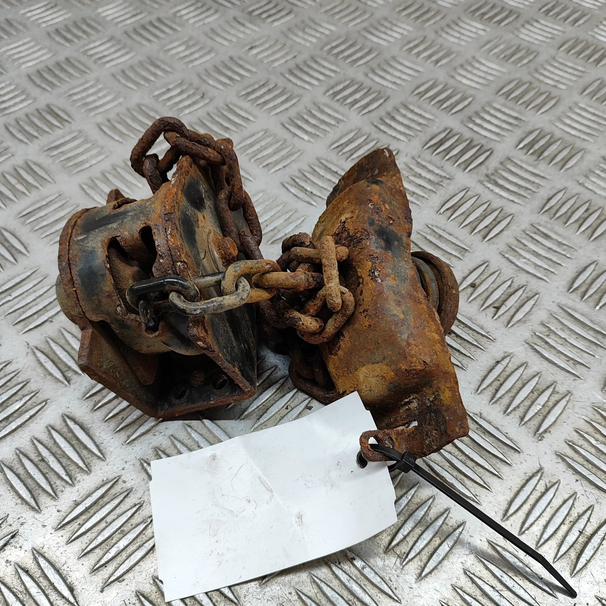 Toyota Land Cruiser 150 Spare wheel mount Spare wheel mount — TOYOTA LAND CRUISER (_J15_)...