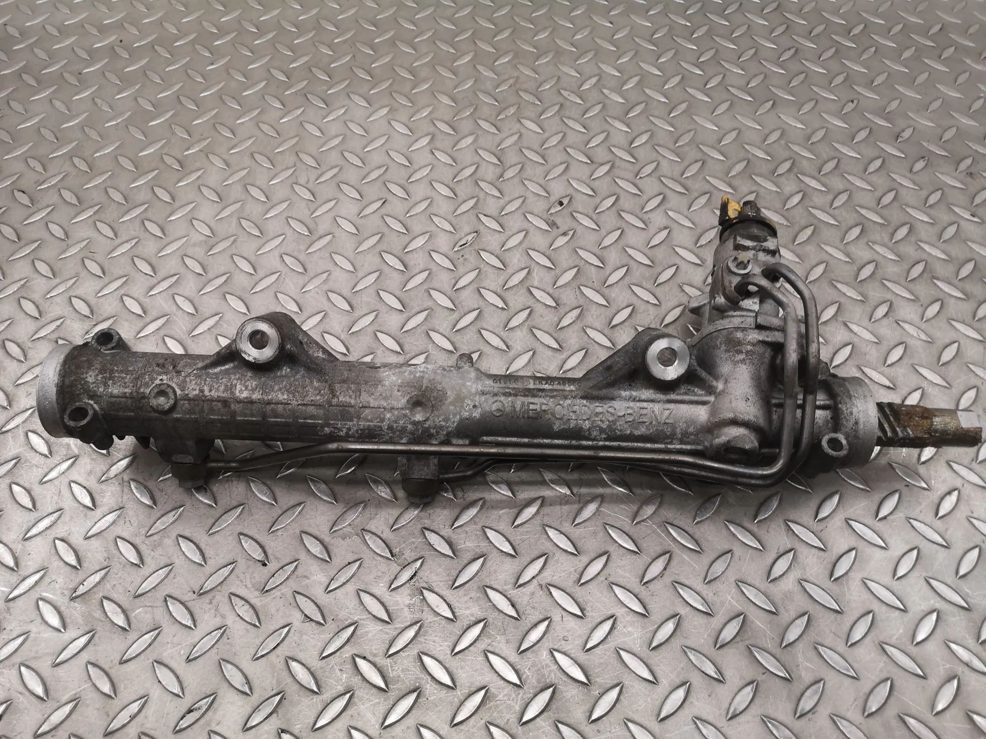 Mercedes-Benz SLK (R172) рулевая рейка / червяк Steering Rack — MERCEDES BENZ SLK (R172) (2011-...