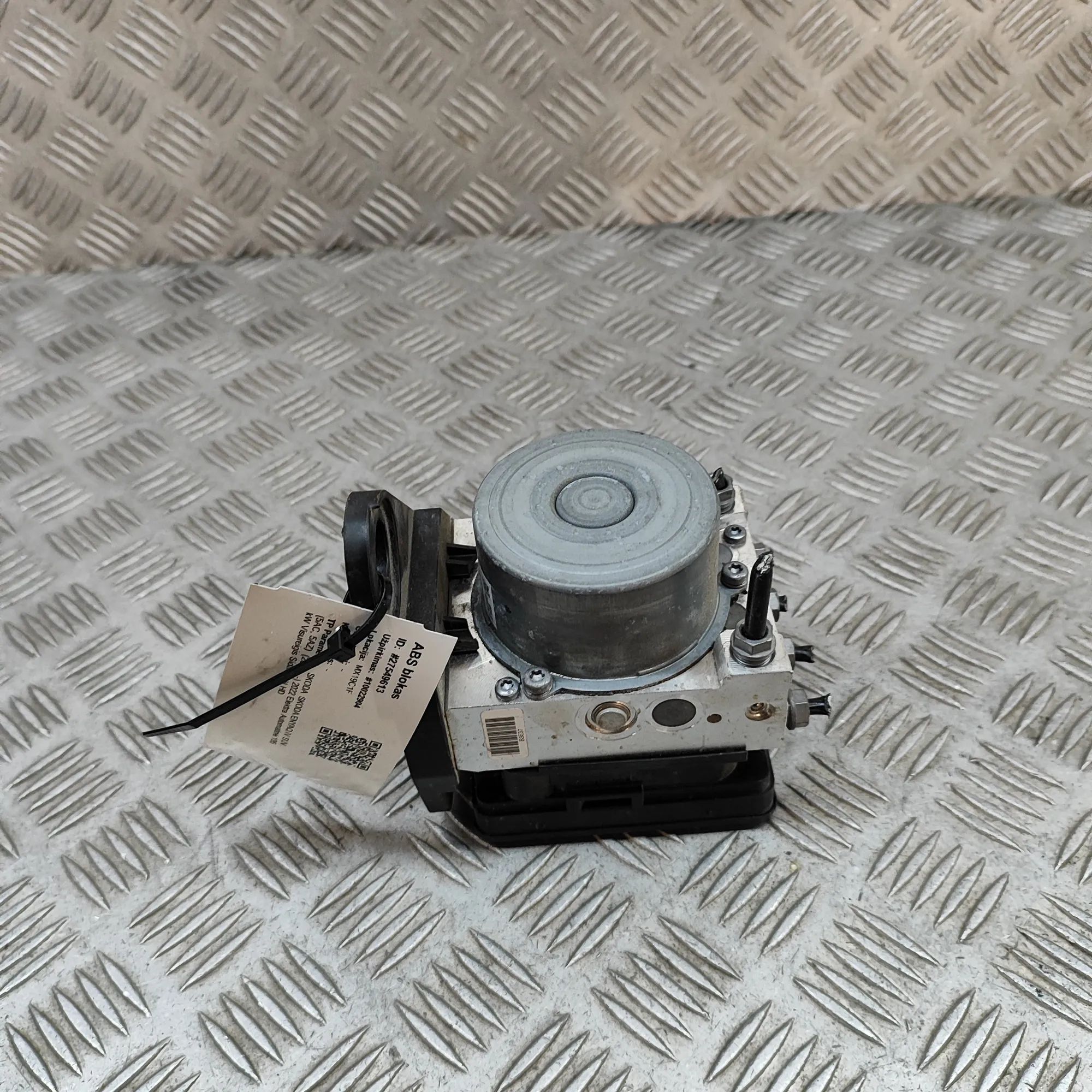Skoda Enyaq ABS hydraulic pump ABS Pump — SKODA ENYAQ (iV SUV 5AC, 5AZ) (2020-...