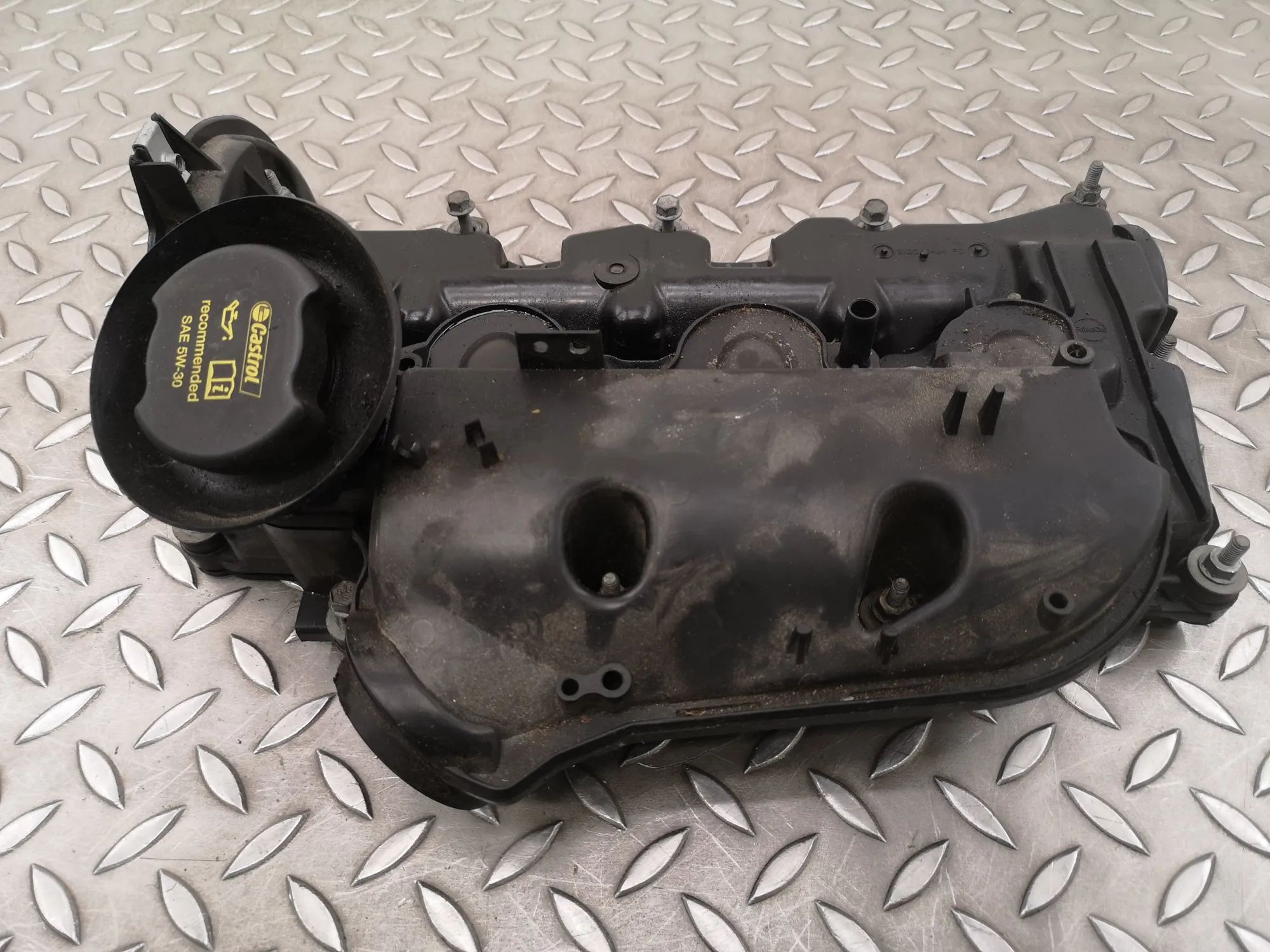 Land Rover Range Rover Sport (L494) Valve Cover Valve Cover — LAND ROVER RANGE ROVER SPORT (II ...