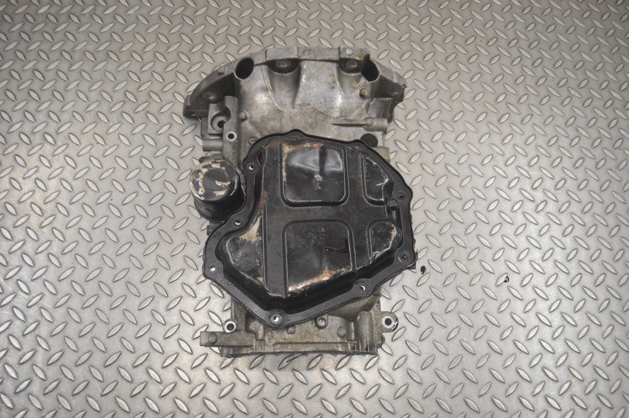 Nissan X-Trail / Rogue Oil sump Oil sump — NISSAN X-TRAIL (T32_) (2013-...) — 1...
