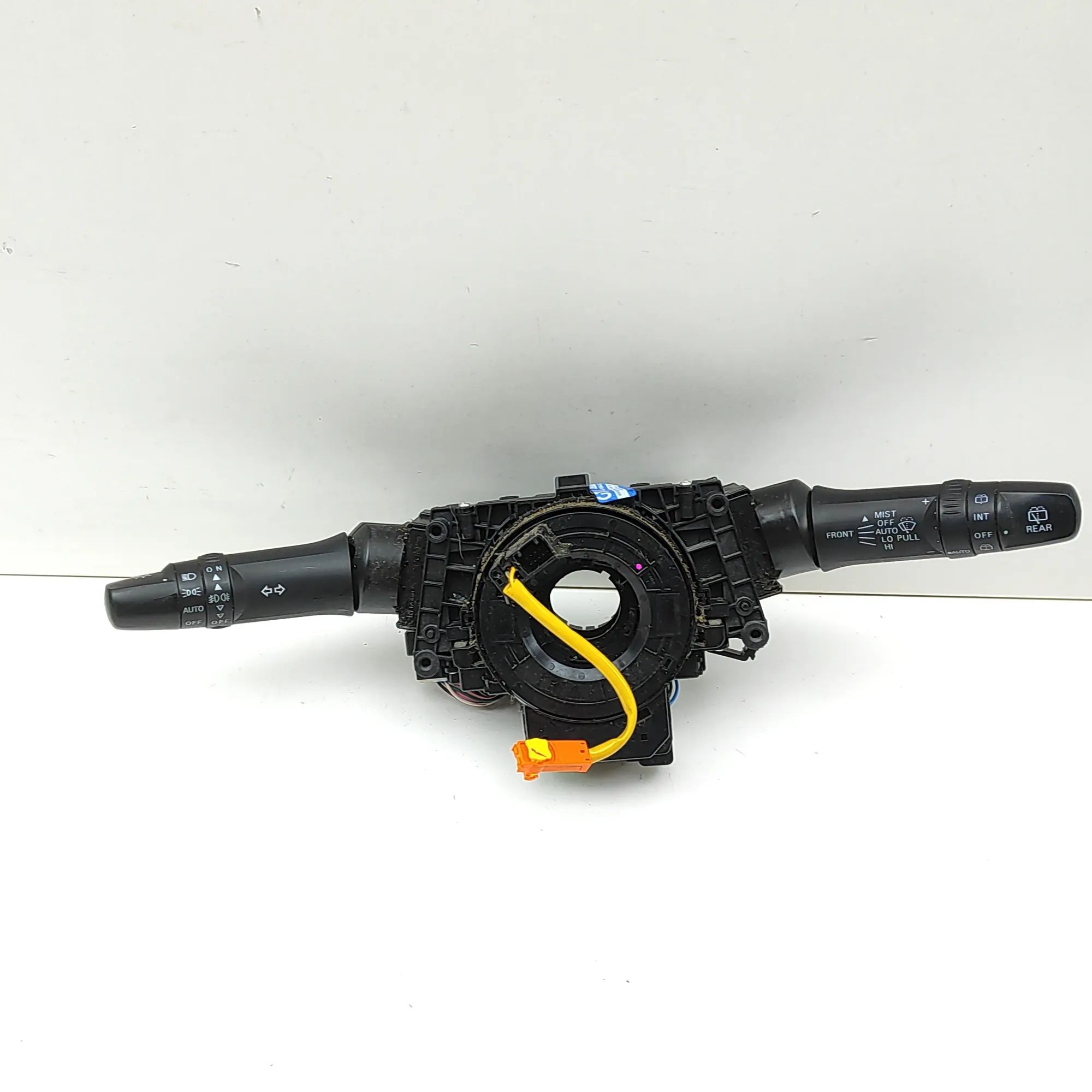 Mitsubishi Outlander Indicator Wiper Stalk Switch Indicator Wiper Stalk Switch — MITSUBISHI OUTLA...
