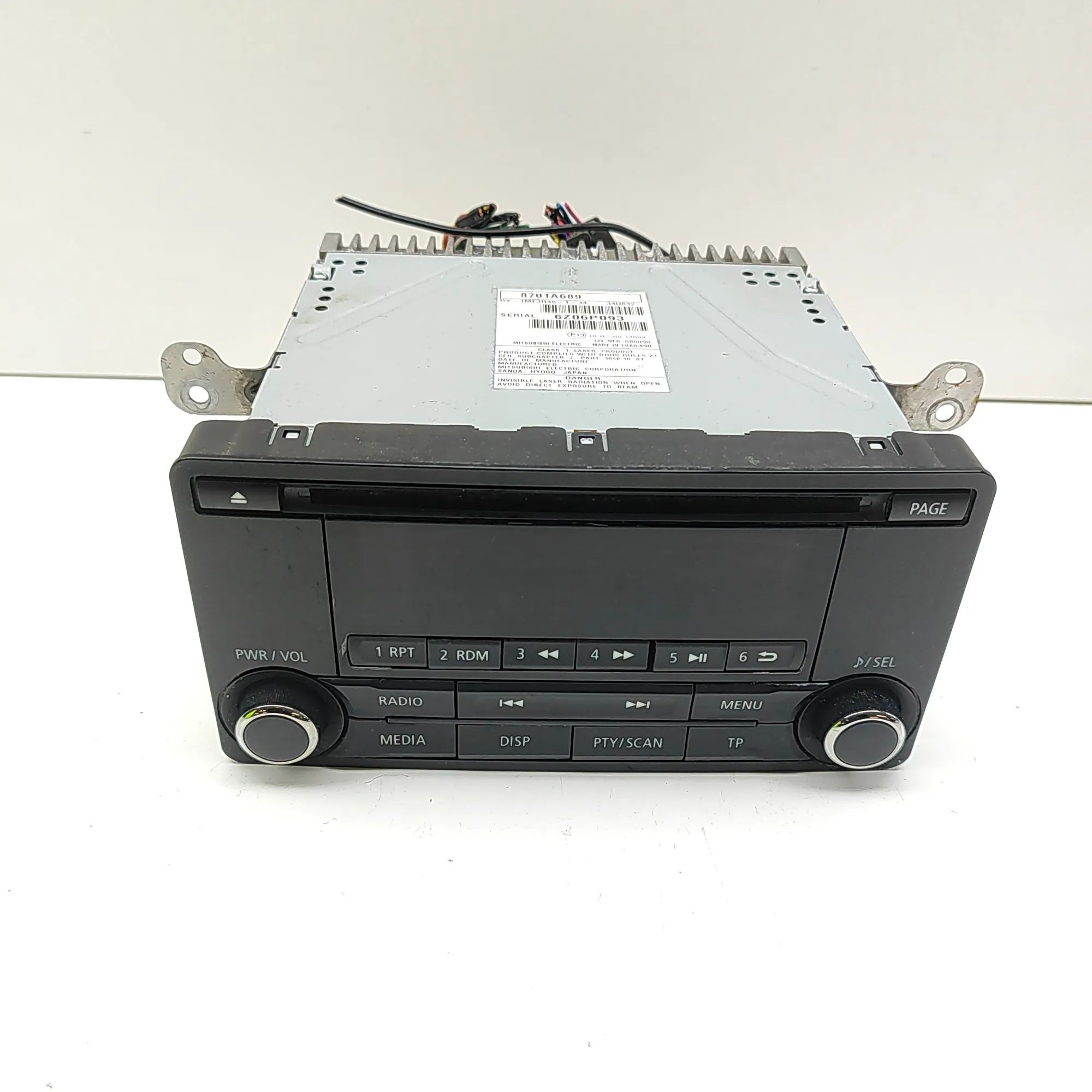 Mitsubishi Outlander Radio/CD head unit Radio/CD head unit — MITSUBISHI OUTLANDER (III ...