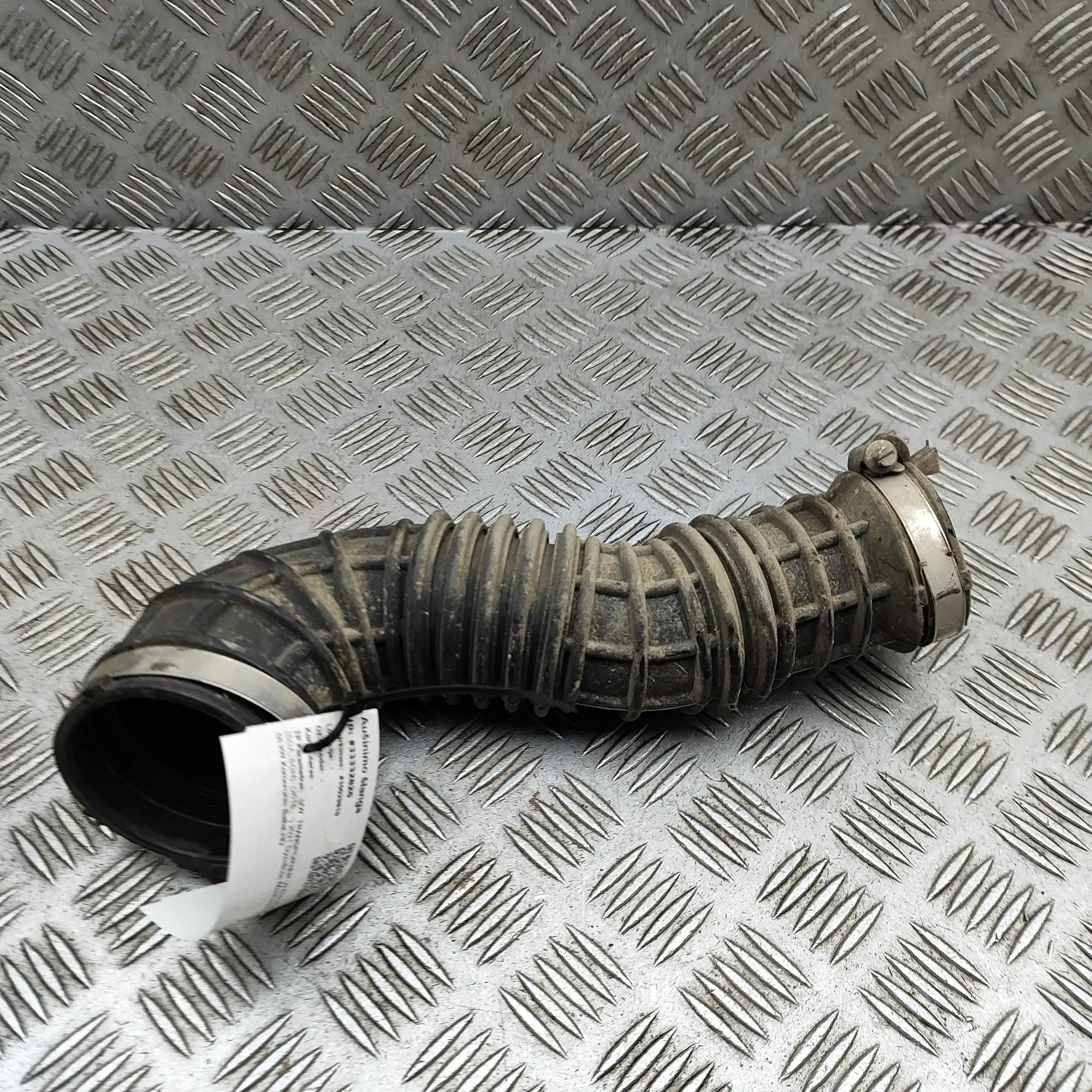 Volkswagen Transporter (T6, Caravelle, Multivan) Air Intake Tube Air Intake Tube — VW TRANSPORTER (VI T6 Van SGA...