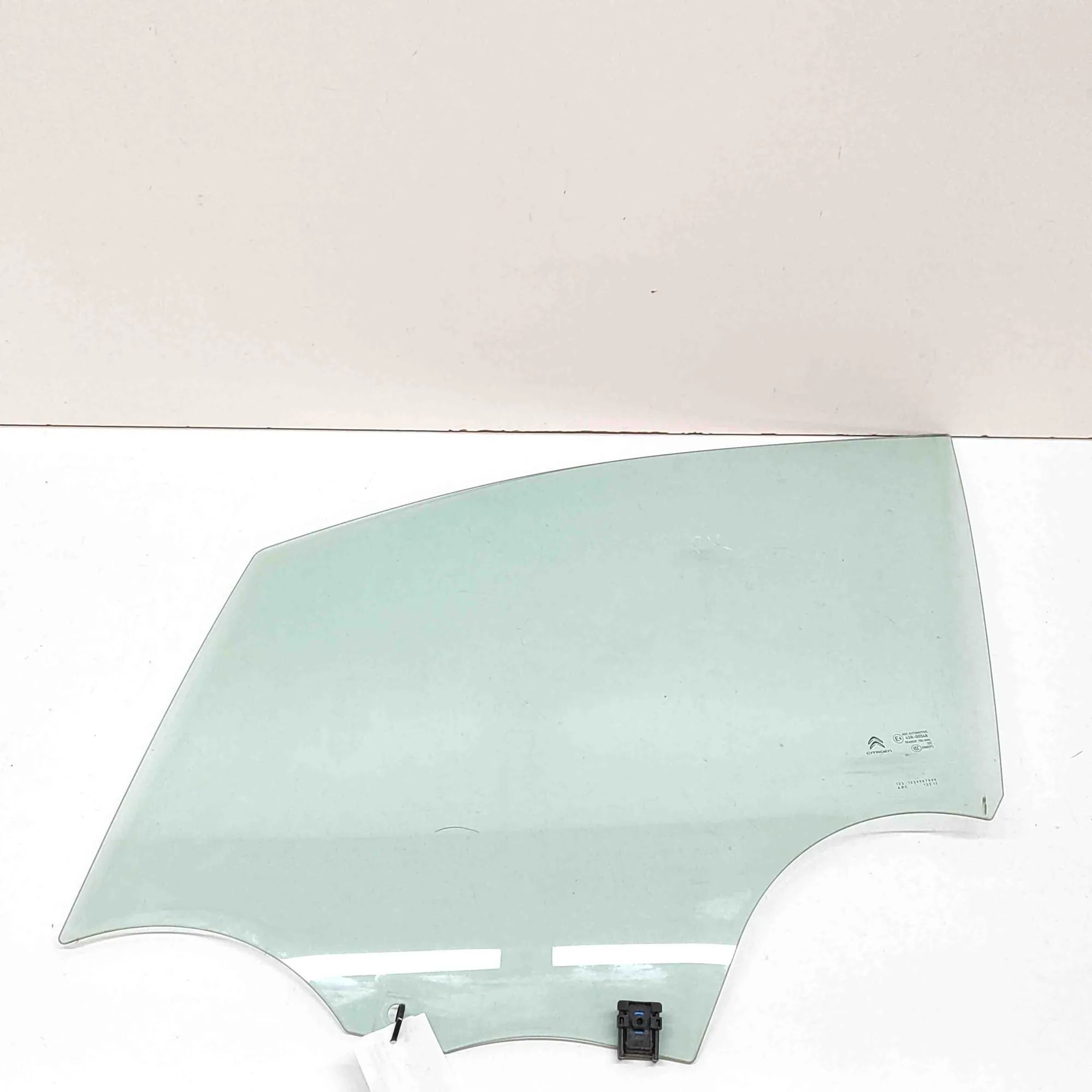 Citroen C3 Front Left Door Window Front Left Door Window — CITROEN C3 (III SX) (2...