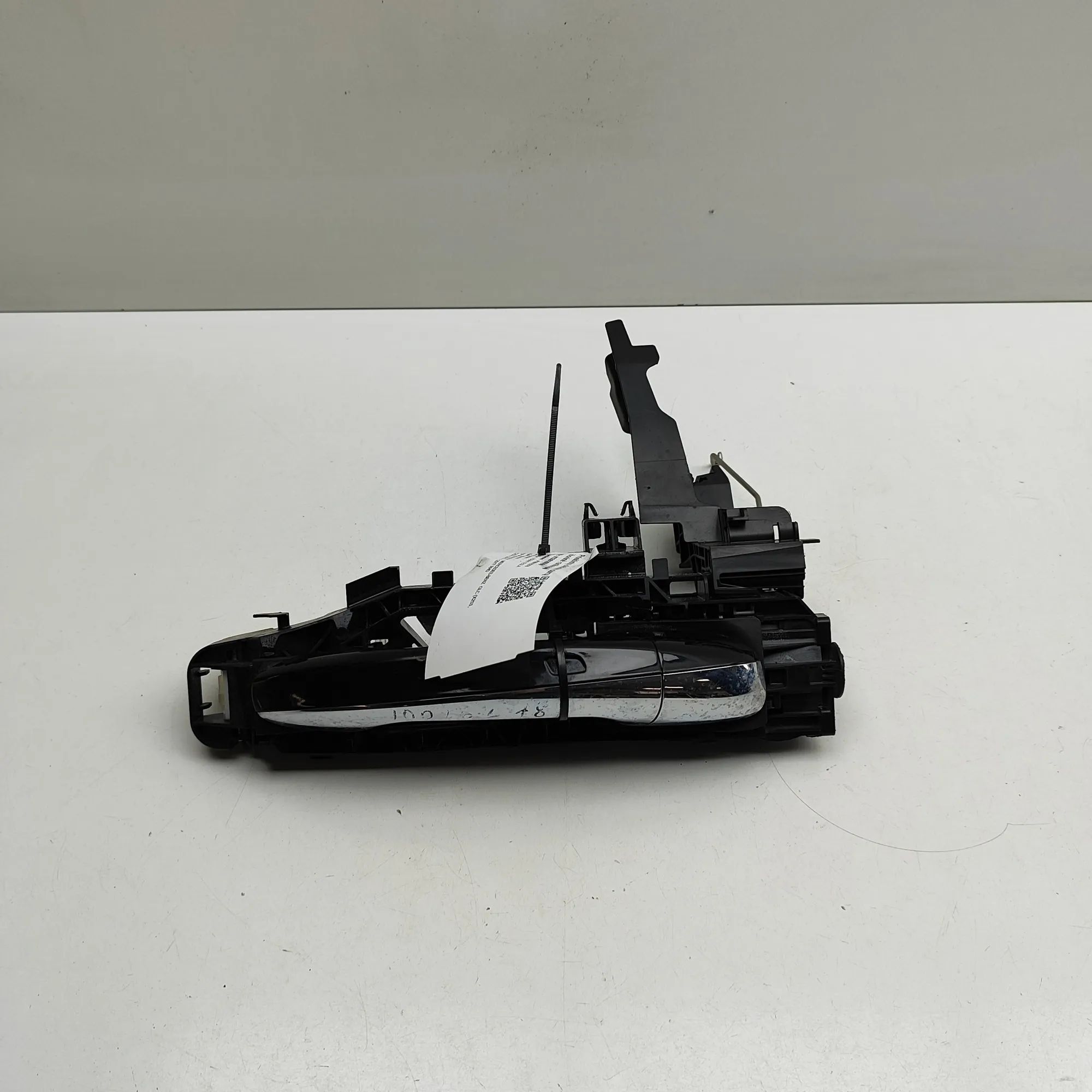 Mercedes-Benz GLC (X253) Exterior door handle — front right Exterior door handle — front right — MERCEDES B...