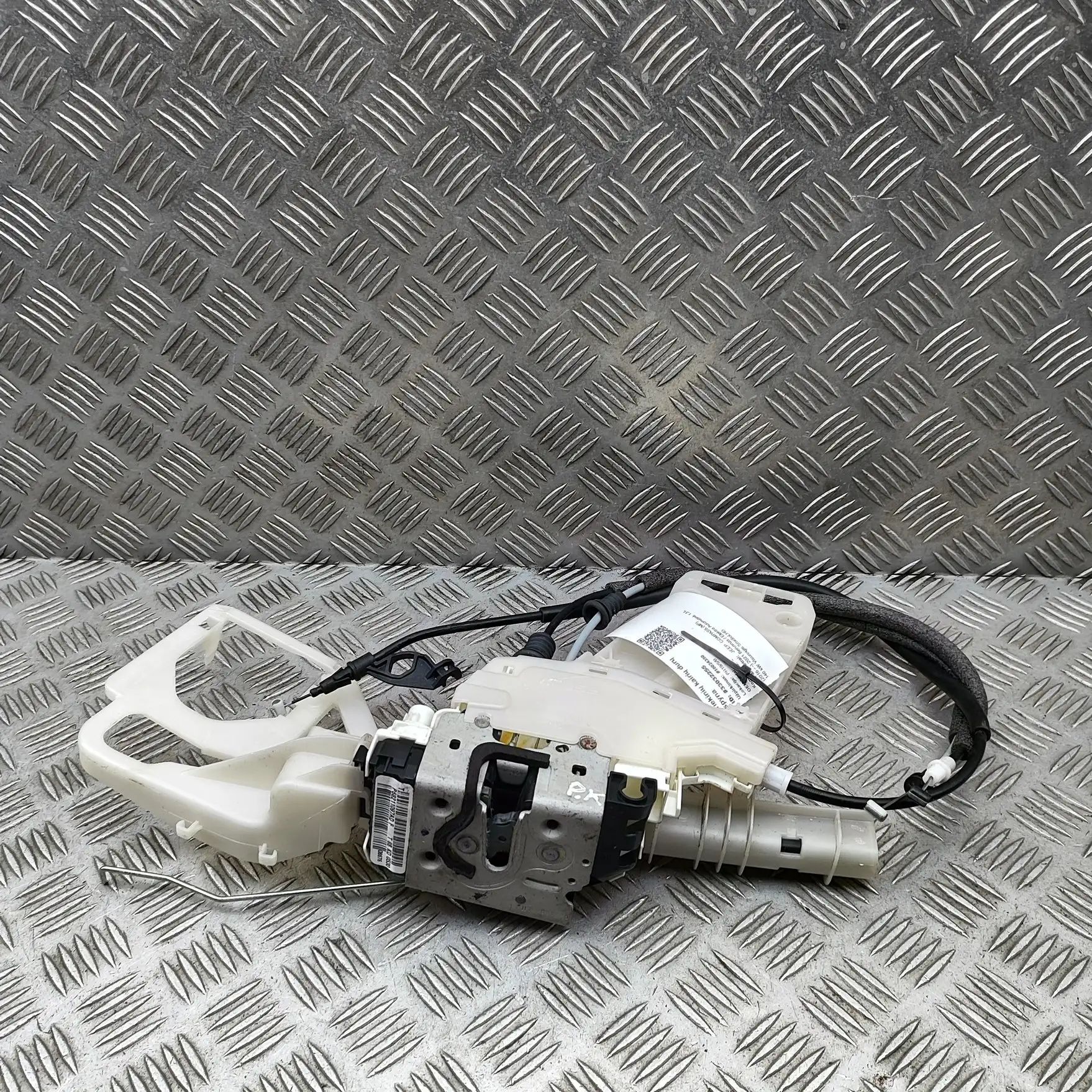 Jeep Compass Door lock — front left Door lock — front left — JEEP COMPASS (MP) (201...
