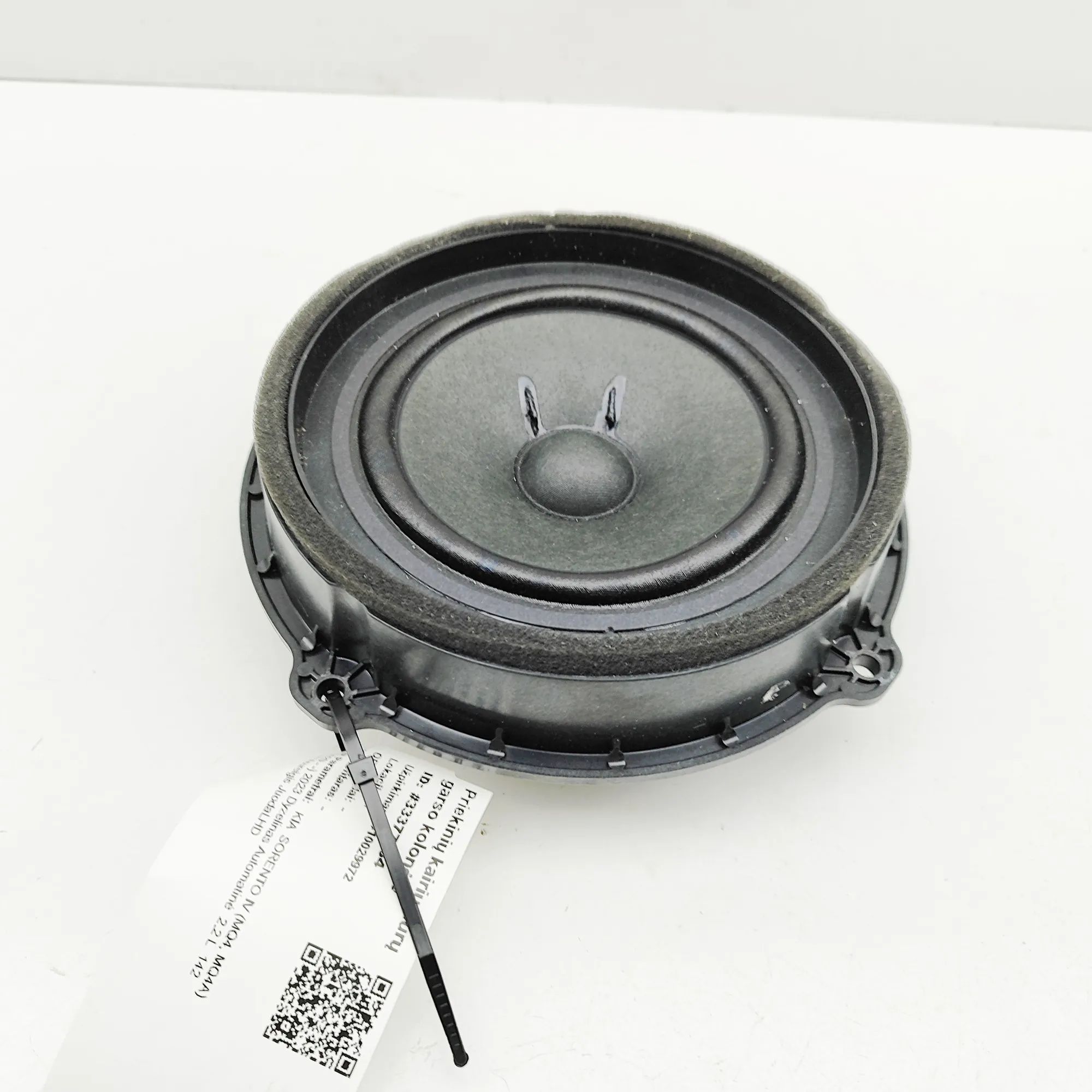 Kia Sorento Front Left Door Speaker Front Left Door Speaker — KIA SORENTO (IV MQ4, ...