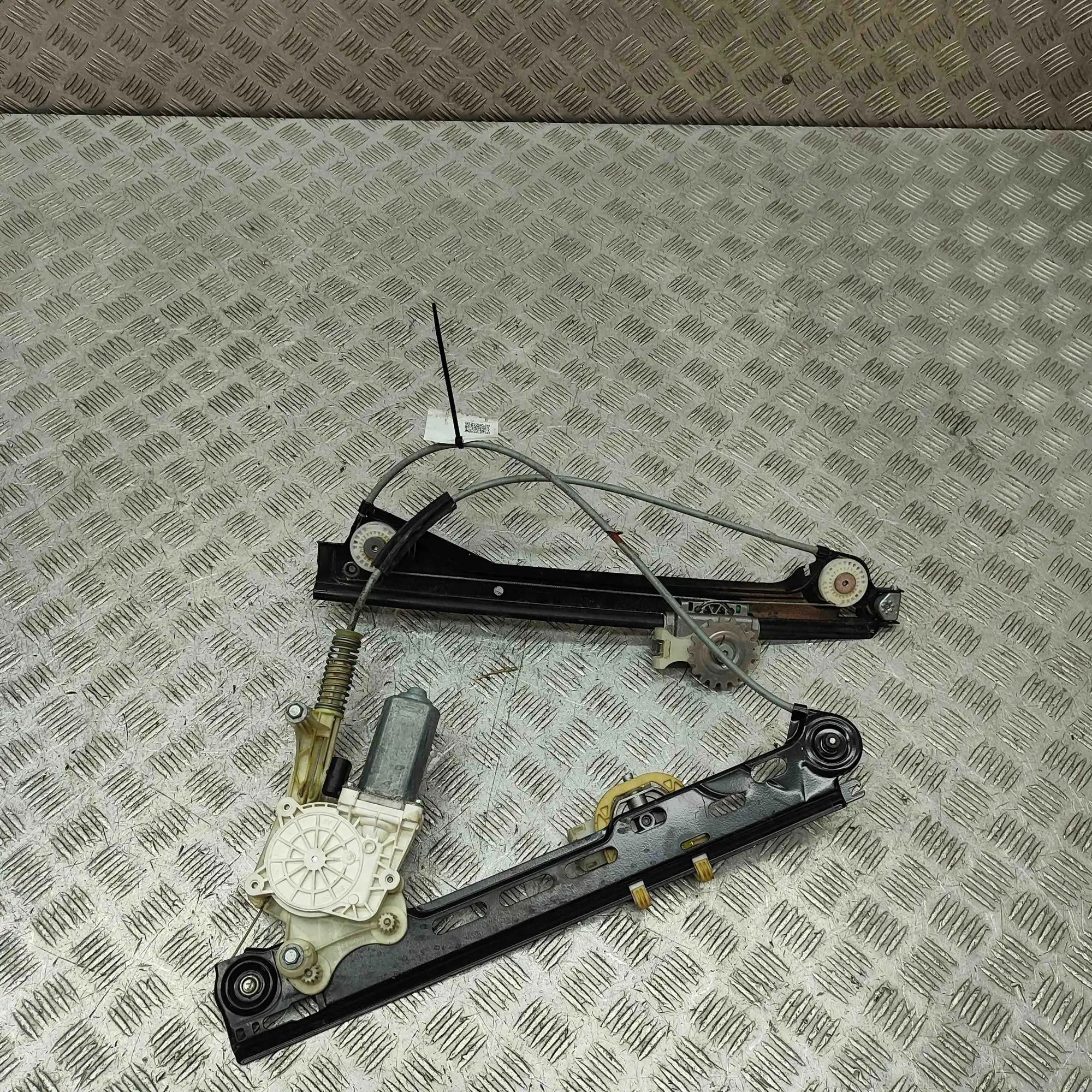 Porsche 911 (991) Front Left Door Window Regulator Front Left Door Window Regulator — PORSCHE 911 ...