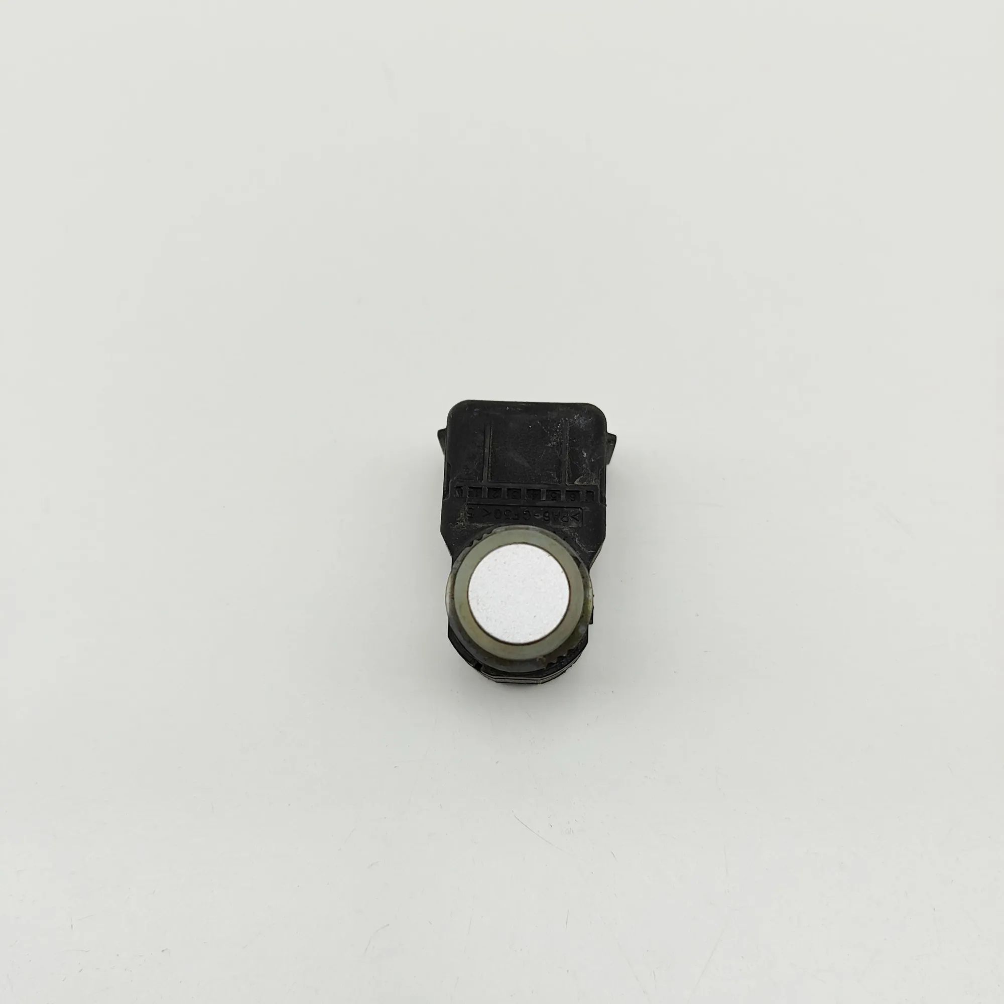 Hyundai i40 Parking sensor — rear Parking sensor — rear — HYUNDAI I40 (VF) (2012-...