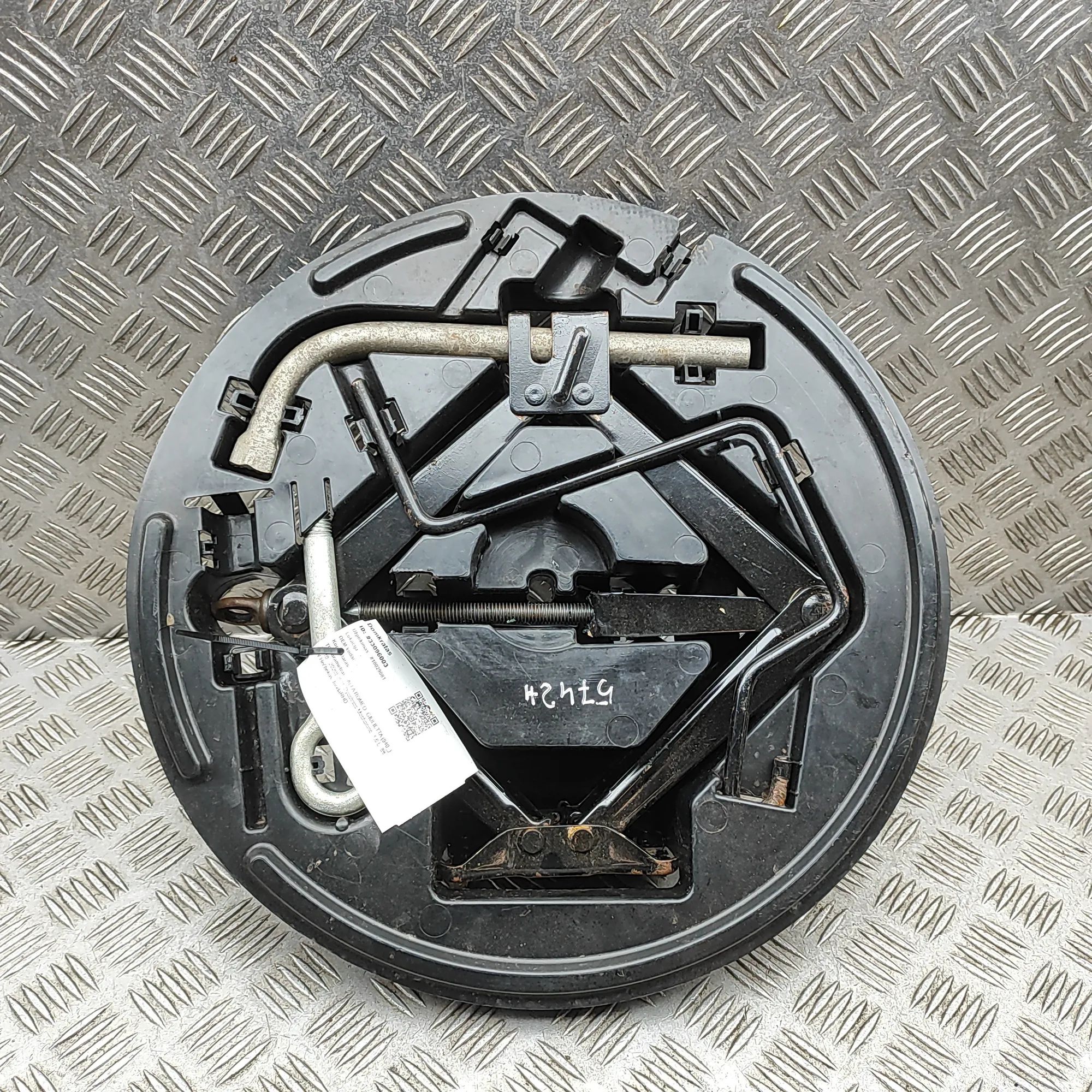 Alfa-Romeo Giulietta (940) Lift Jack Lift Jack — ALFA ROMEO GIULIETTA (940_) (2010-2...