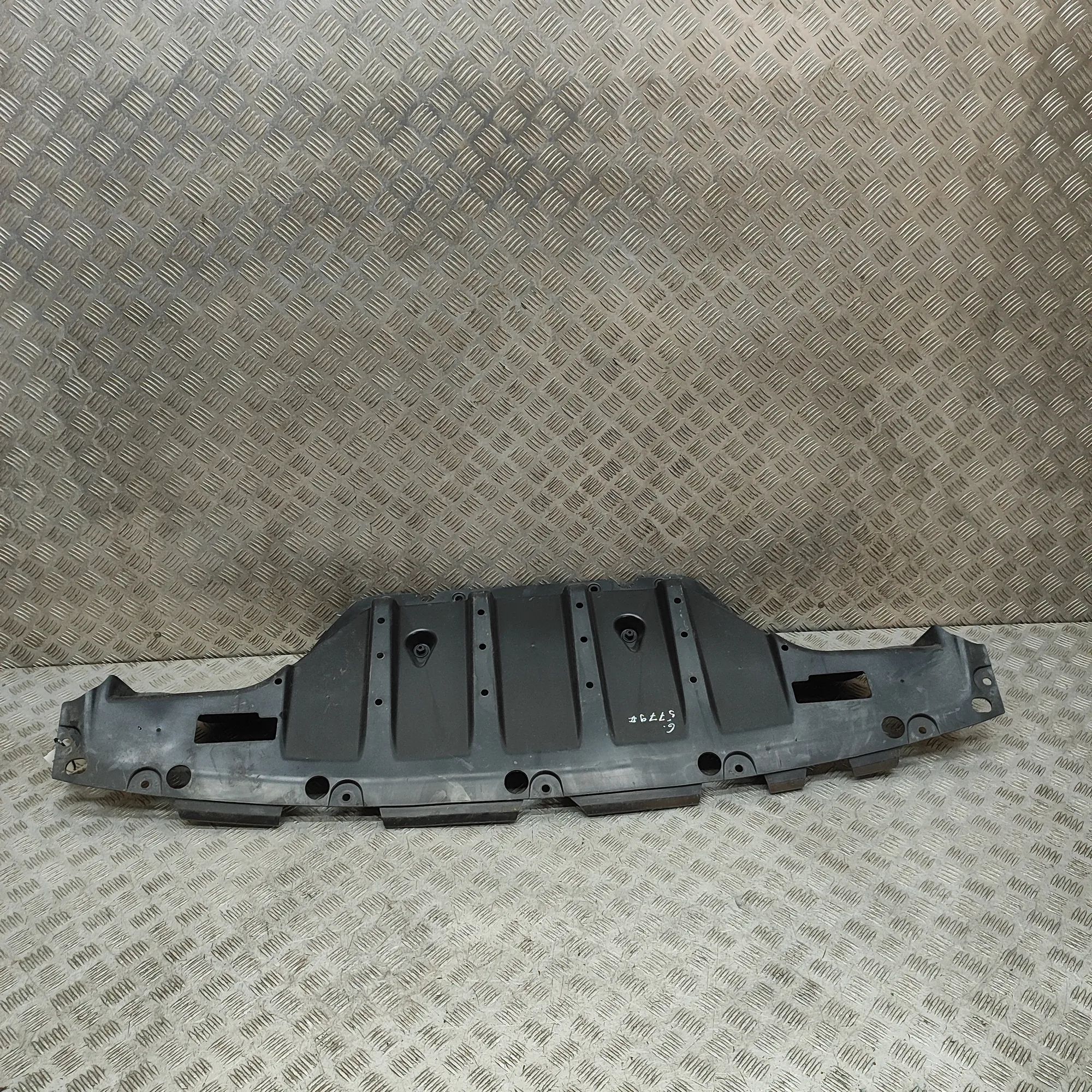 Kia Niro Rear Middle Underbody Cover Rear Middle Underbody Cover — KIA NIRO (II) (20...