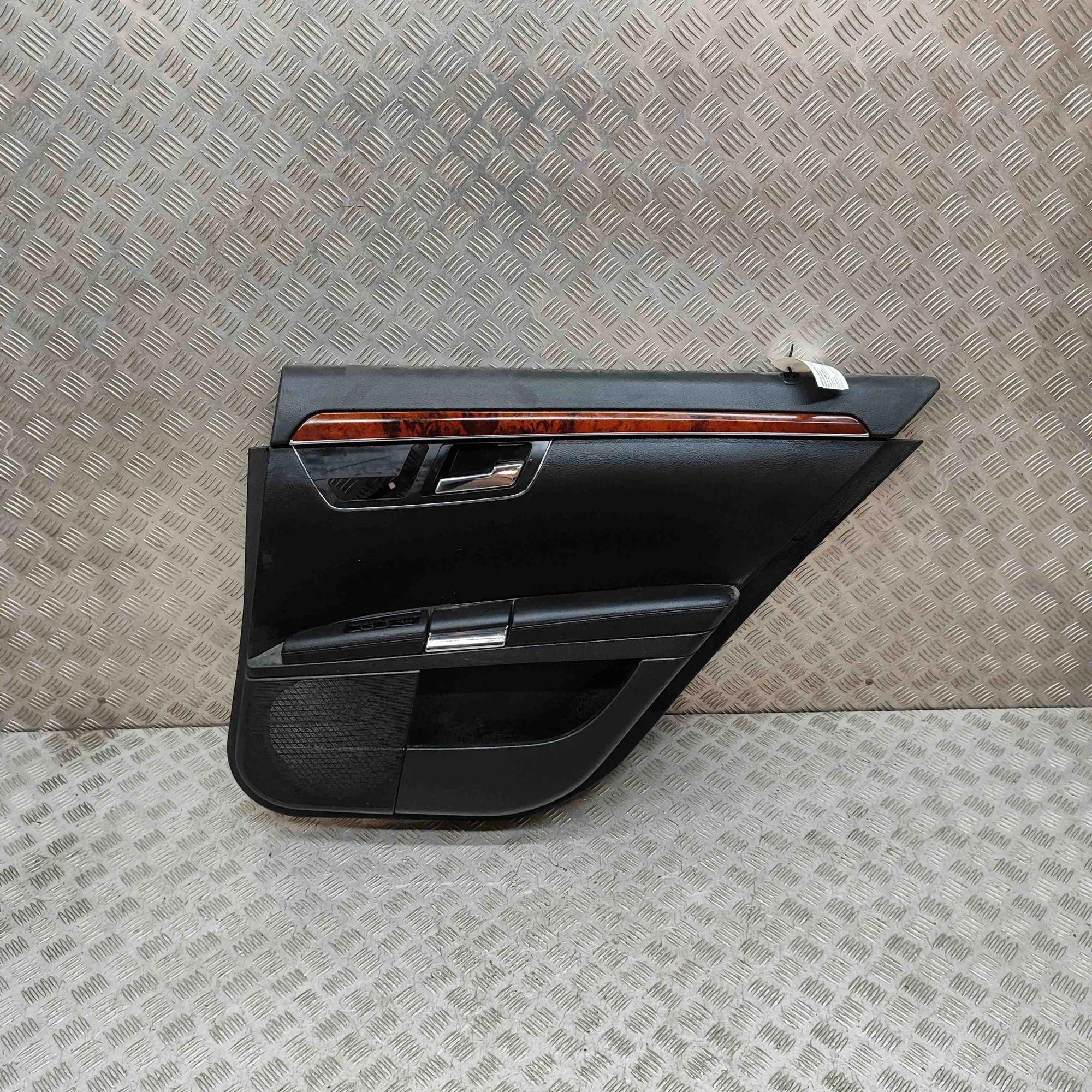 Mercedes-Benz A (W169) Rear Right Door Panel Rear Right Door Panel — MERCEDES BENZ S-CLASS (...