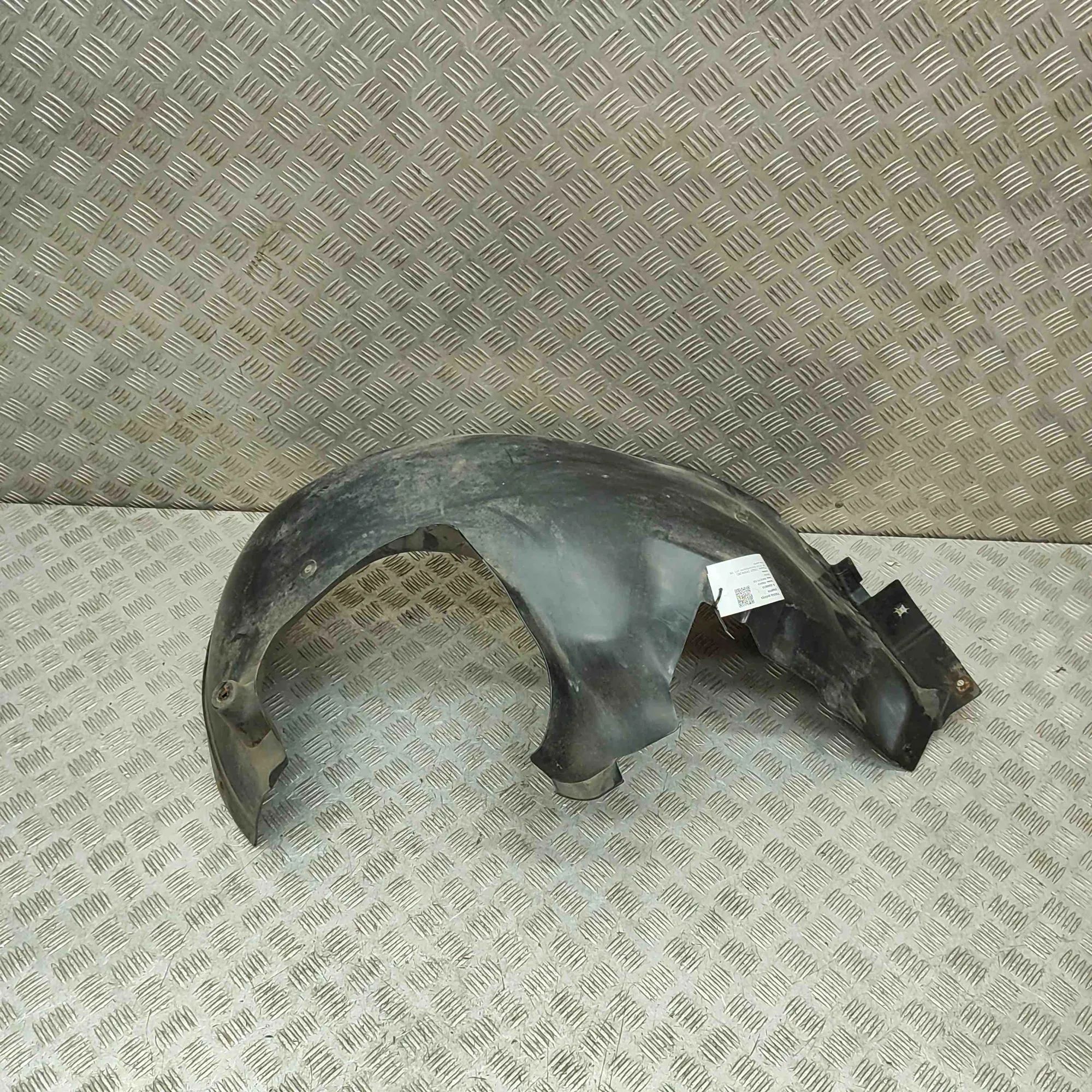 Porsche Cayman (987) Front Right Arch Liner Front Right Arch Liner — PORSCHE CAYMAN (987) (...