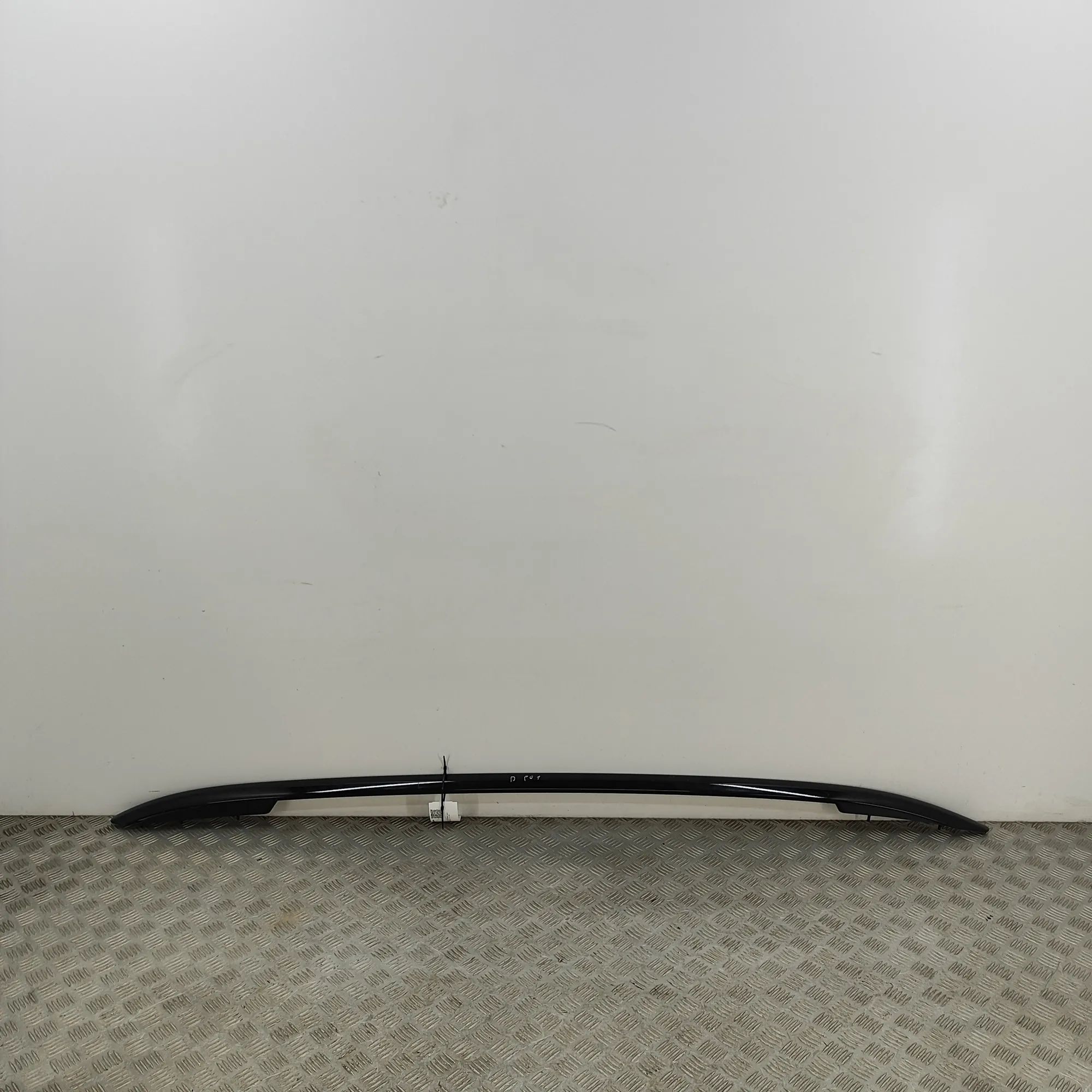 Porsche Cayenne Right Side Roof Rail Right Side Roof Rail — PORSCHE CAYENNE (92A) (2...