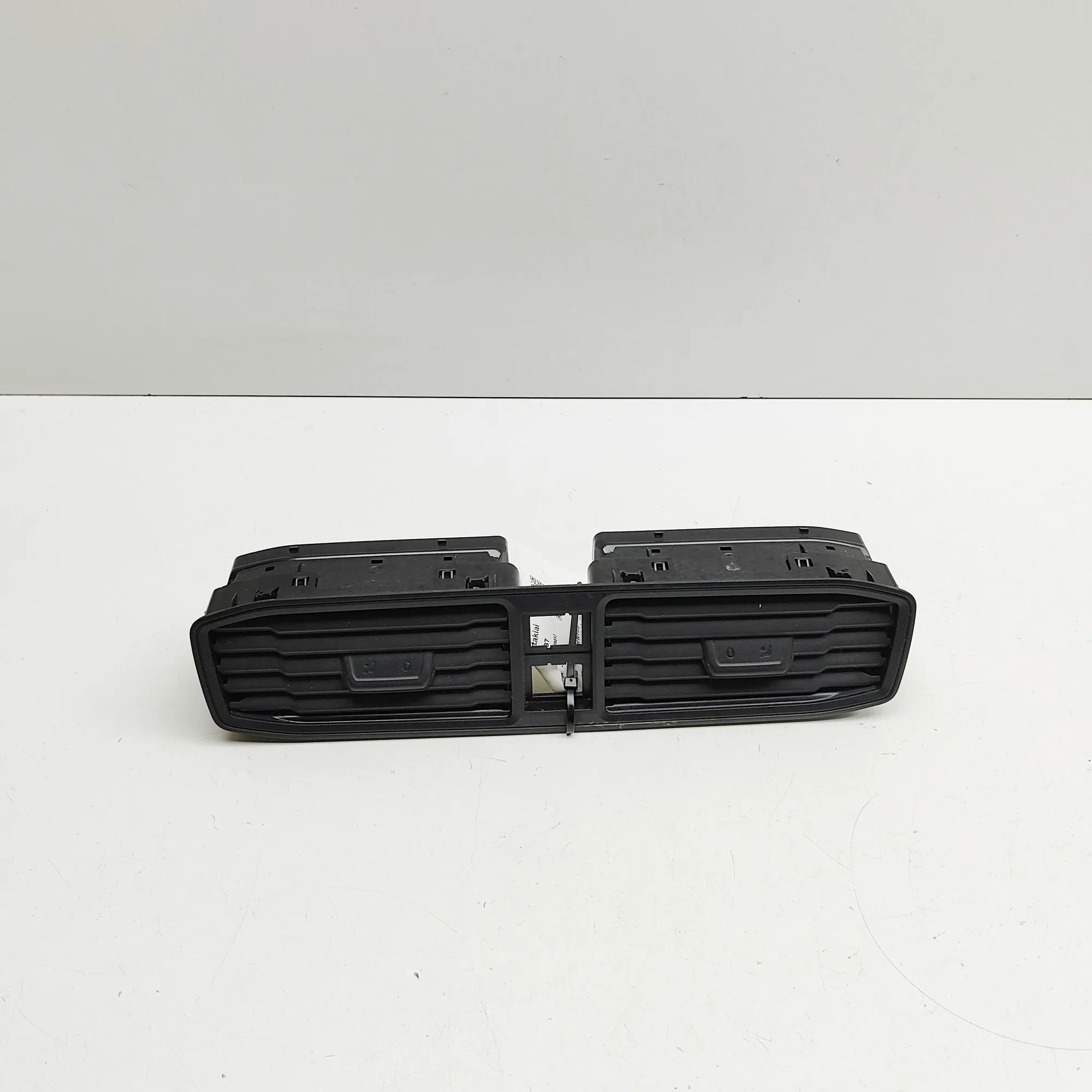 Volkswagen Caddy (2K) Dashboard Air Vents