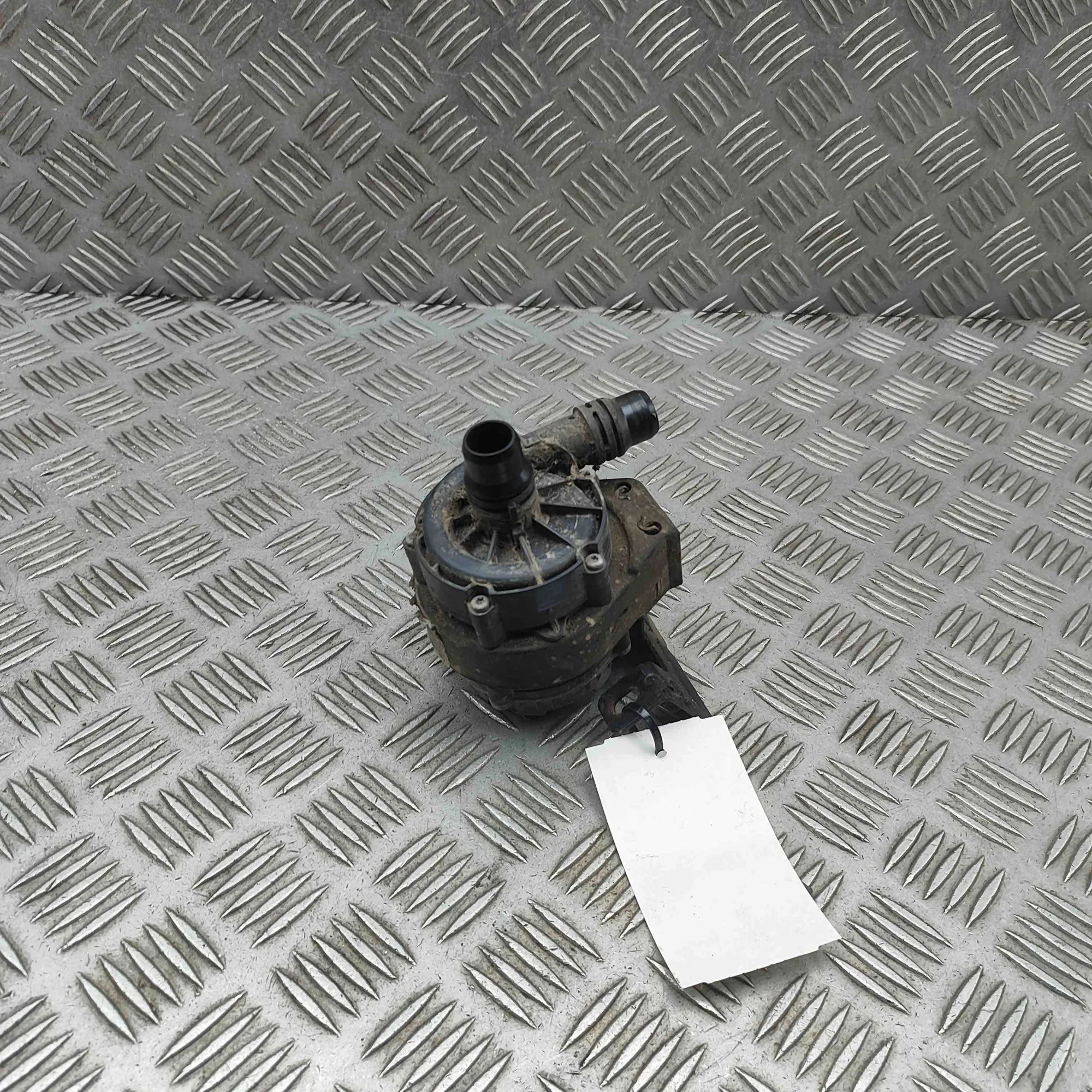 Citroen C5 Aircross Auxiliary Water Pump Auxiliary Water Pump — CITROEN C5 (AIRCROSS) (2...