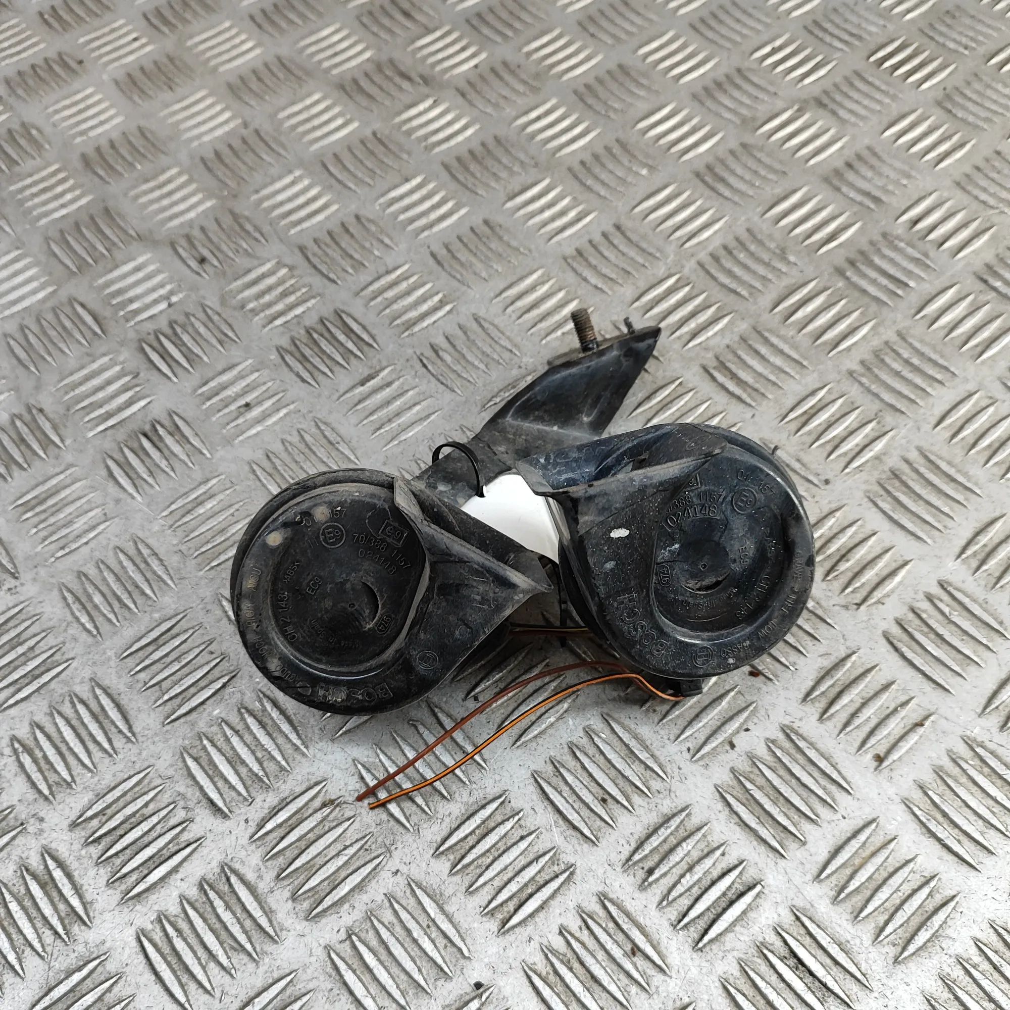 Porsche Cayman (987) Horn signal Horn signal — PORSCHE CAYMAN (987) (2005-2013) ...