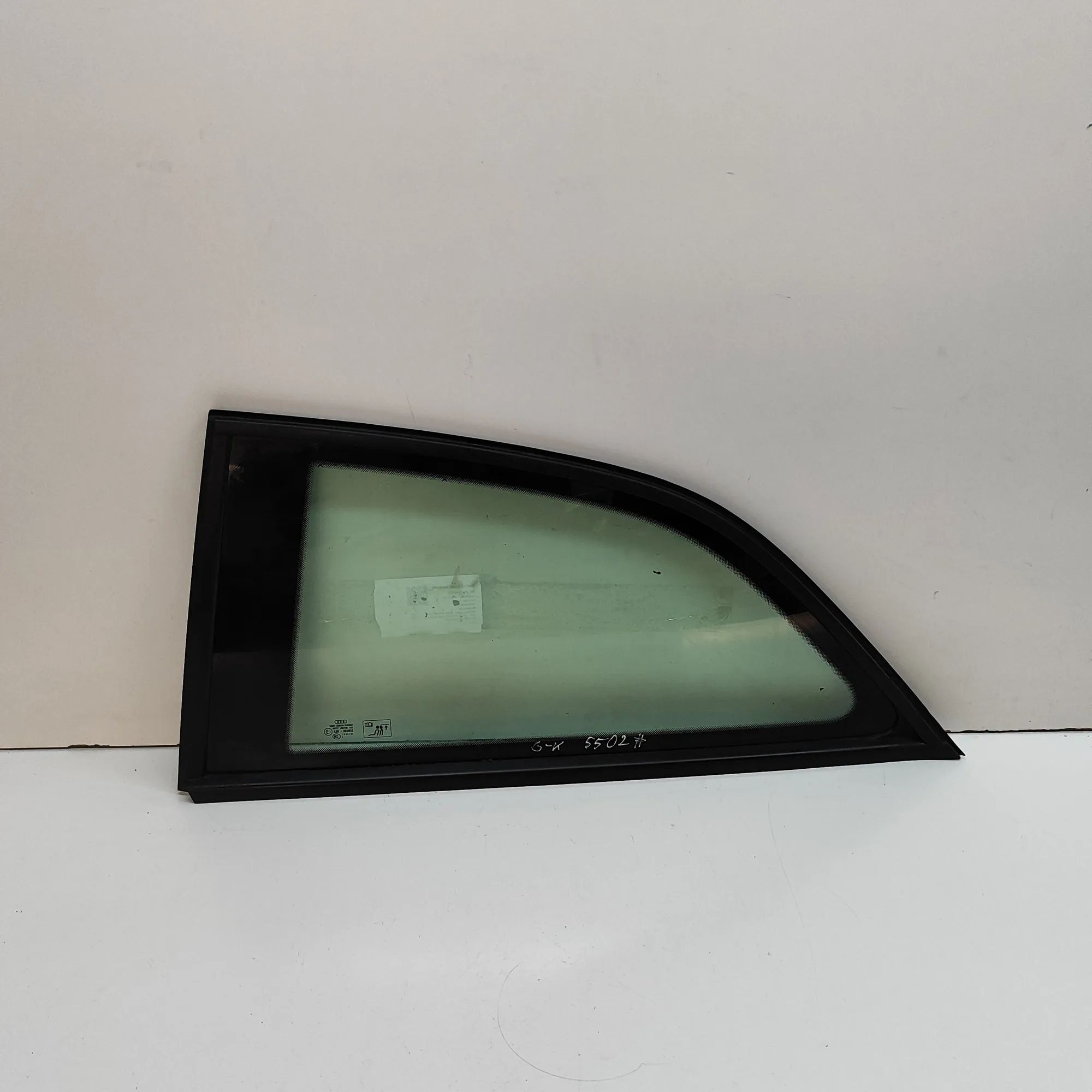 Audi A1 (8X) Rear Left Quarter Window Rear Left Quarter Window — AUDI A1 (8X1, 8XK) (...