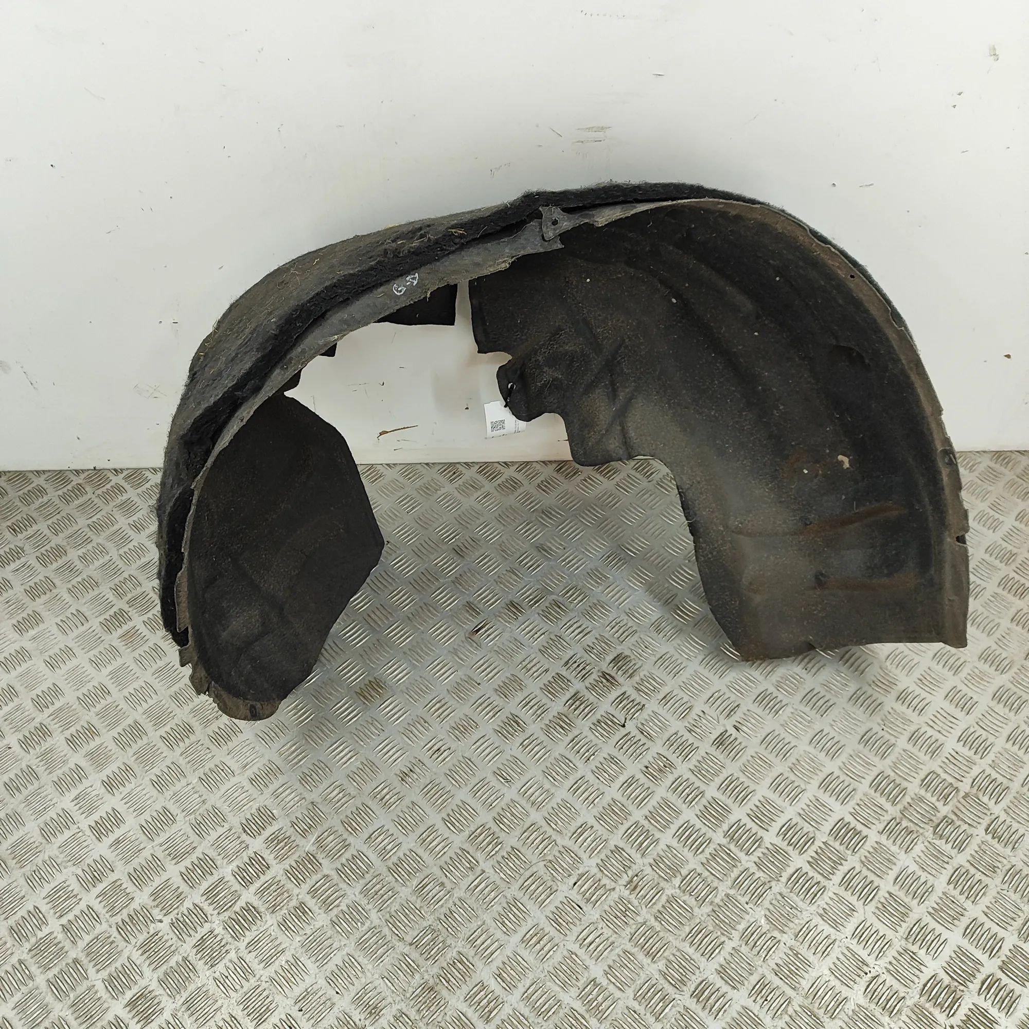Alfa-Romeo Stelvio Rear Right Arch Liner Rear Right Arch Liner — ALFA ROMEO STELVIO (949...