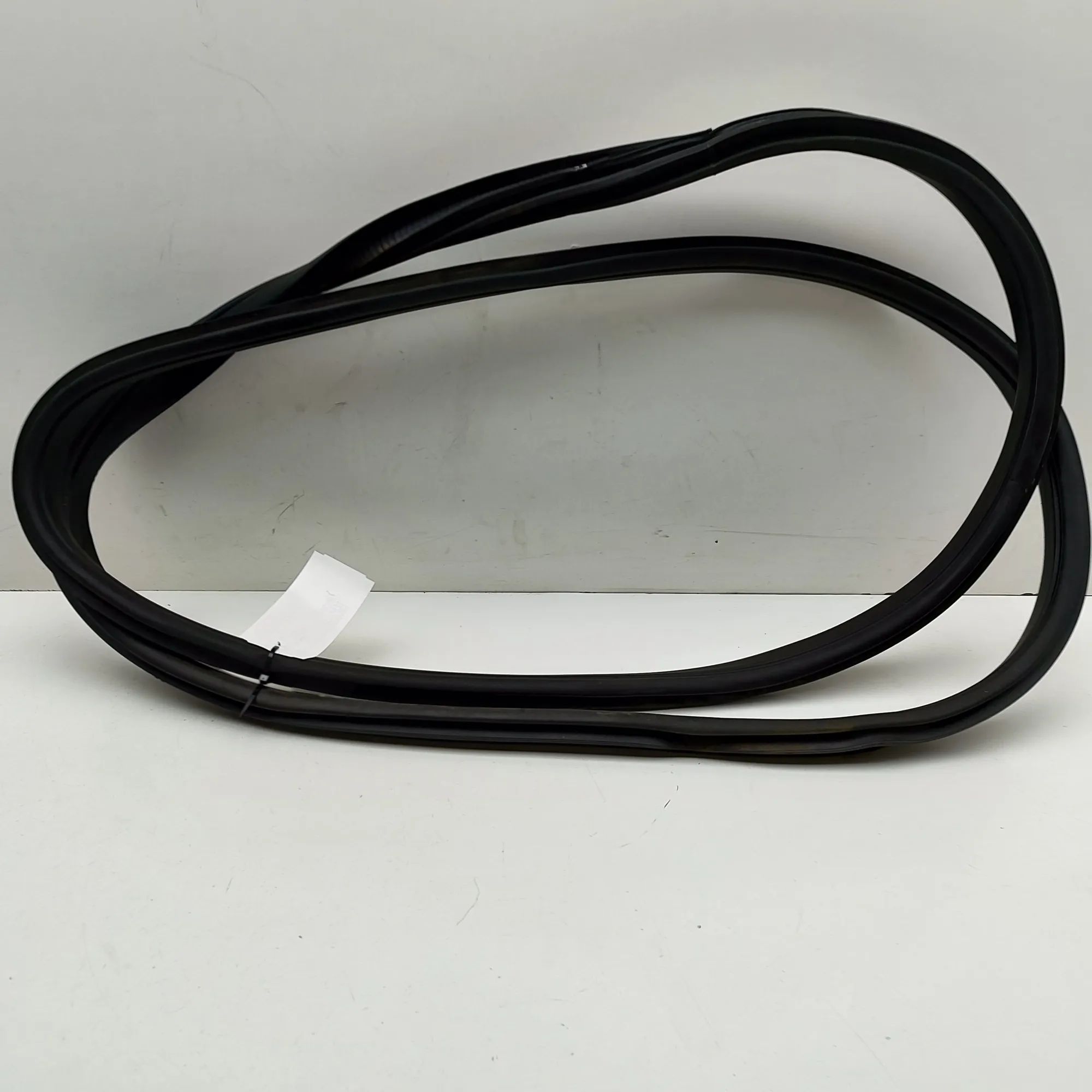 Tesla Model X Door rubber seal — front left Door rubber seal — front left — TESLA MODEL X (...