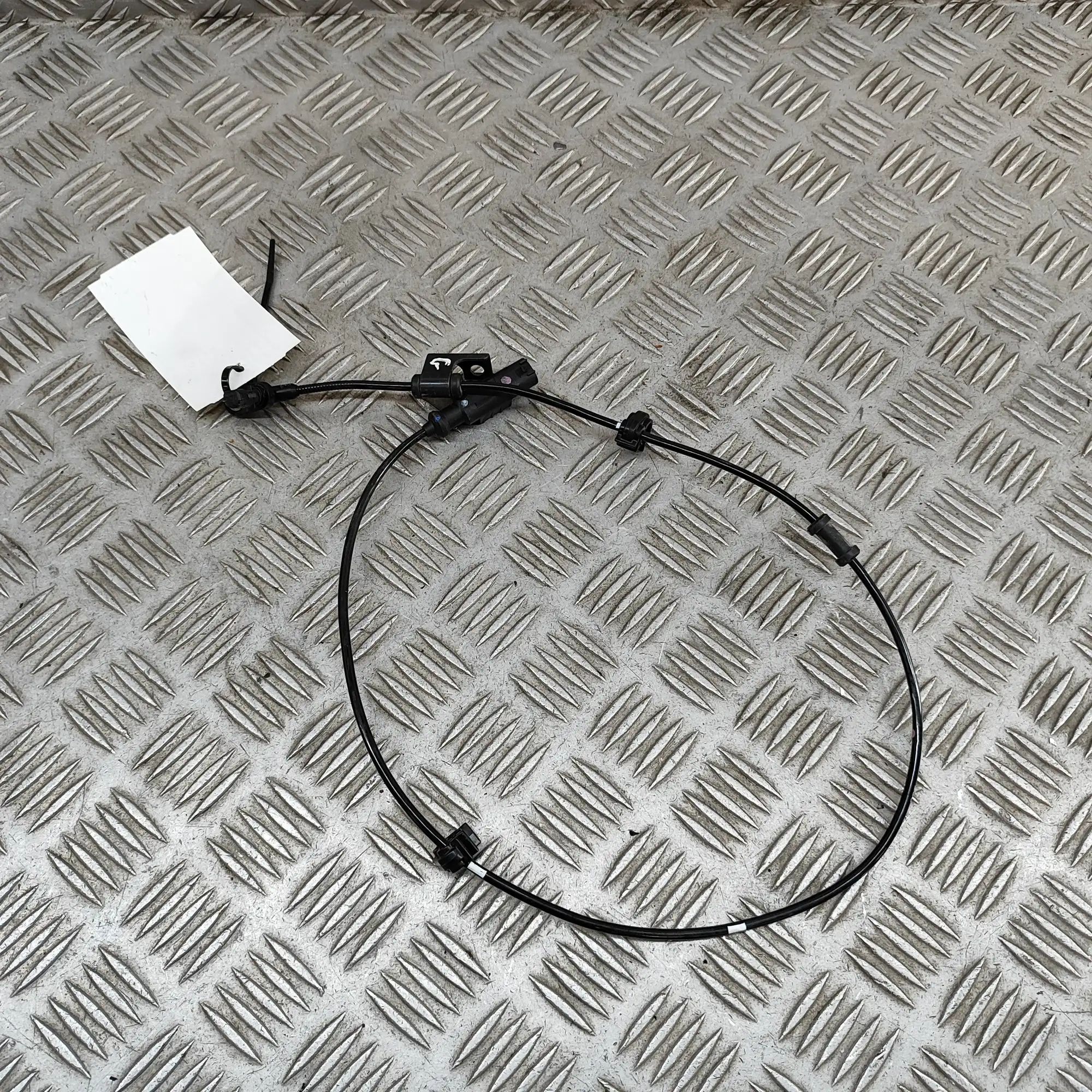 ABS sensor — rear Brand/Model: KAWASAKI NINJA
Year: 2024
Engine: ...