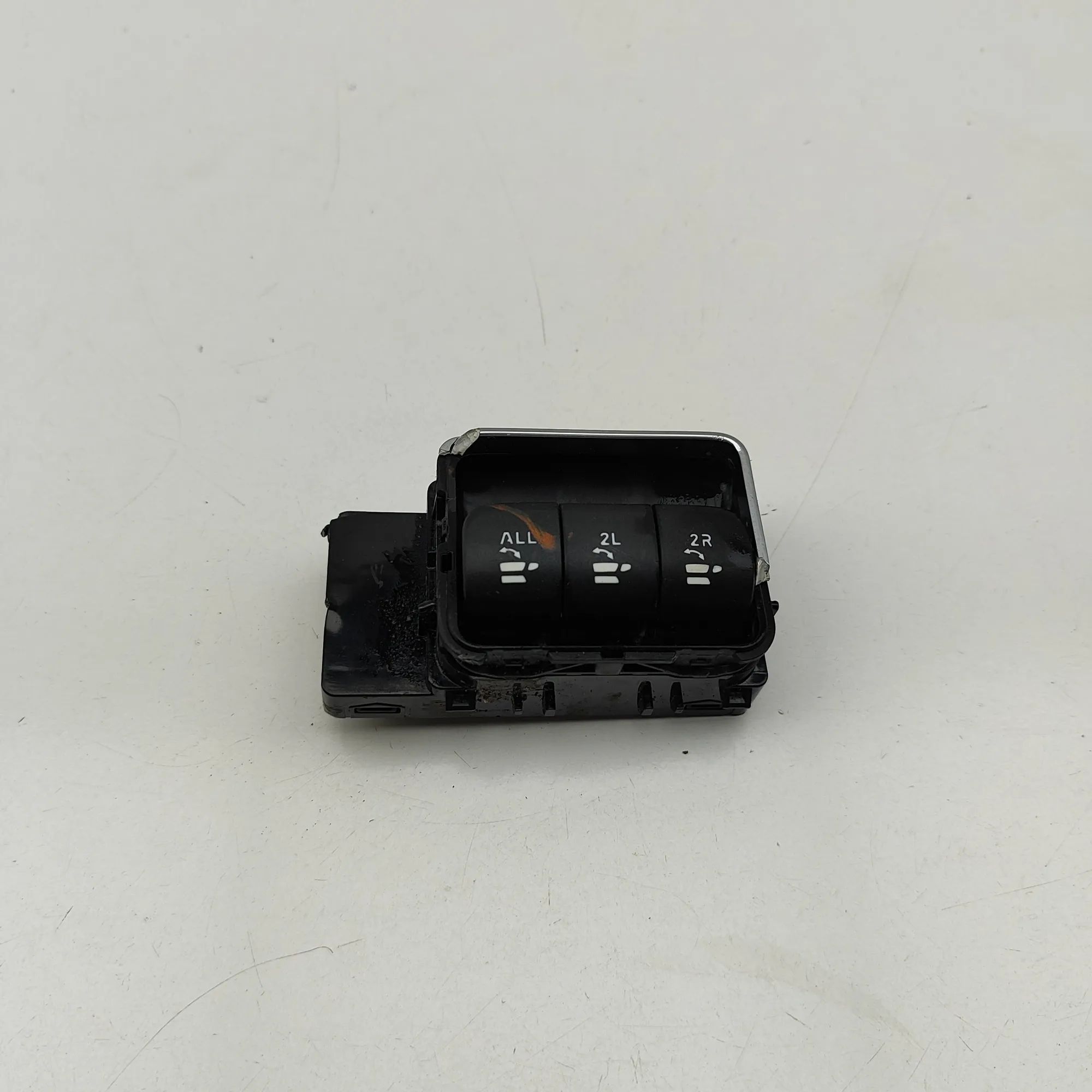 Mercedes-Benz GLS (X167) Button Switch Panel Button Switch Panel — MERCEDES BENZ GLS (X167) ...