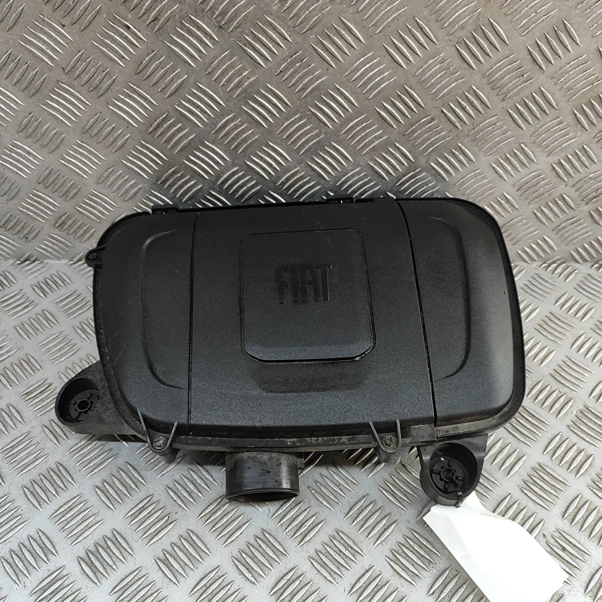 Fiat 500 (312) Air filter box  Air Filter Box — FIAT 500 (312_) (2007-...) — 5...