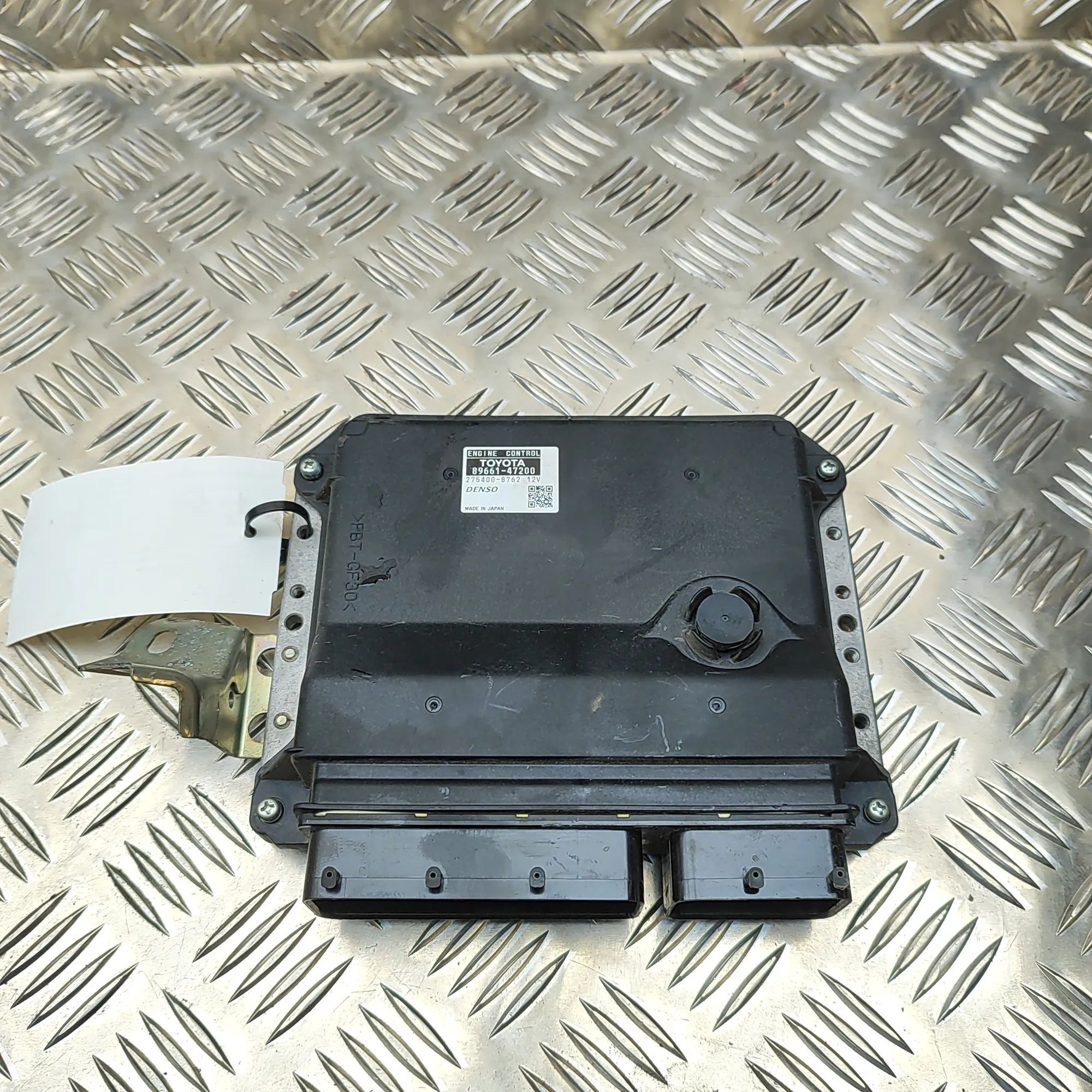 Toyota Prius+ Engine Control Unit Engine Control Unit — TOYOTA PRIUS (_W3_) (2009...