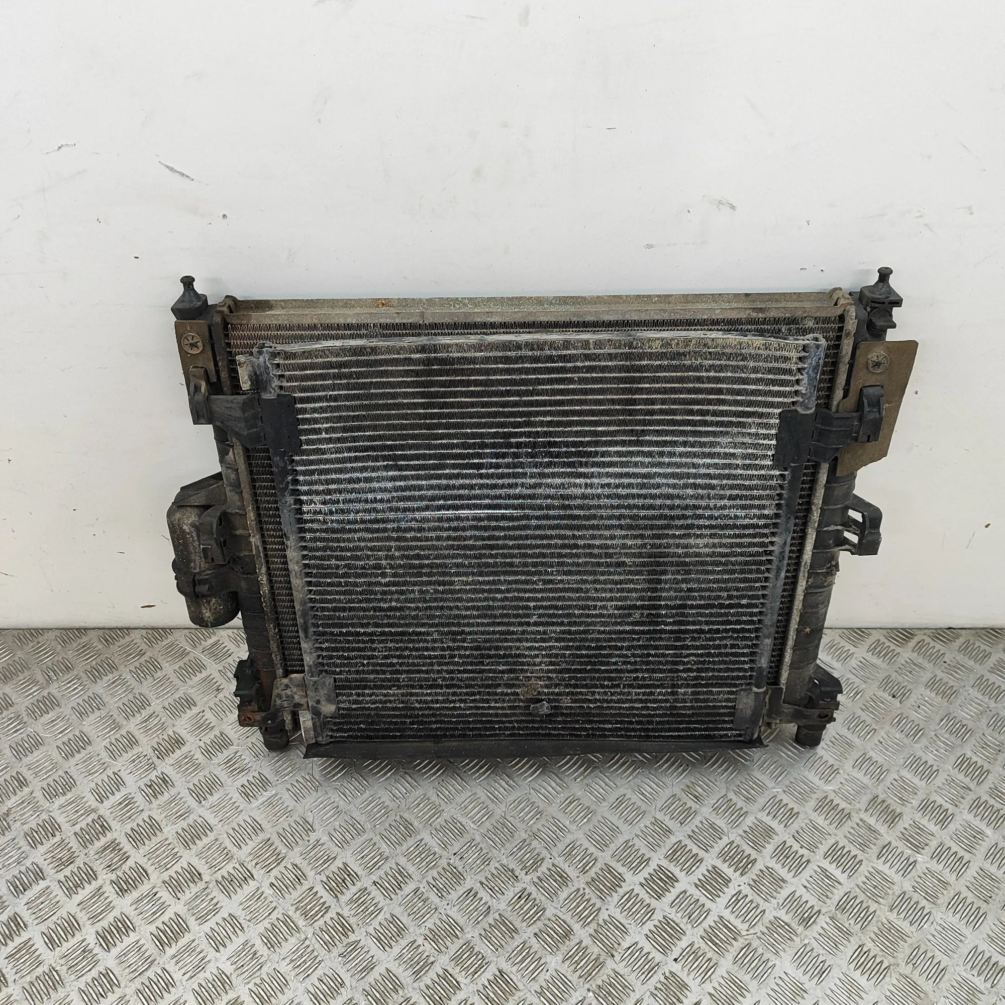 Mercedes-Benz 280SL - 600SL / SL (R129) Cooling Radiator Cooling Radiator — MERCEDES BENZ ML-CLASS (W163...